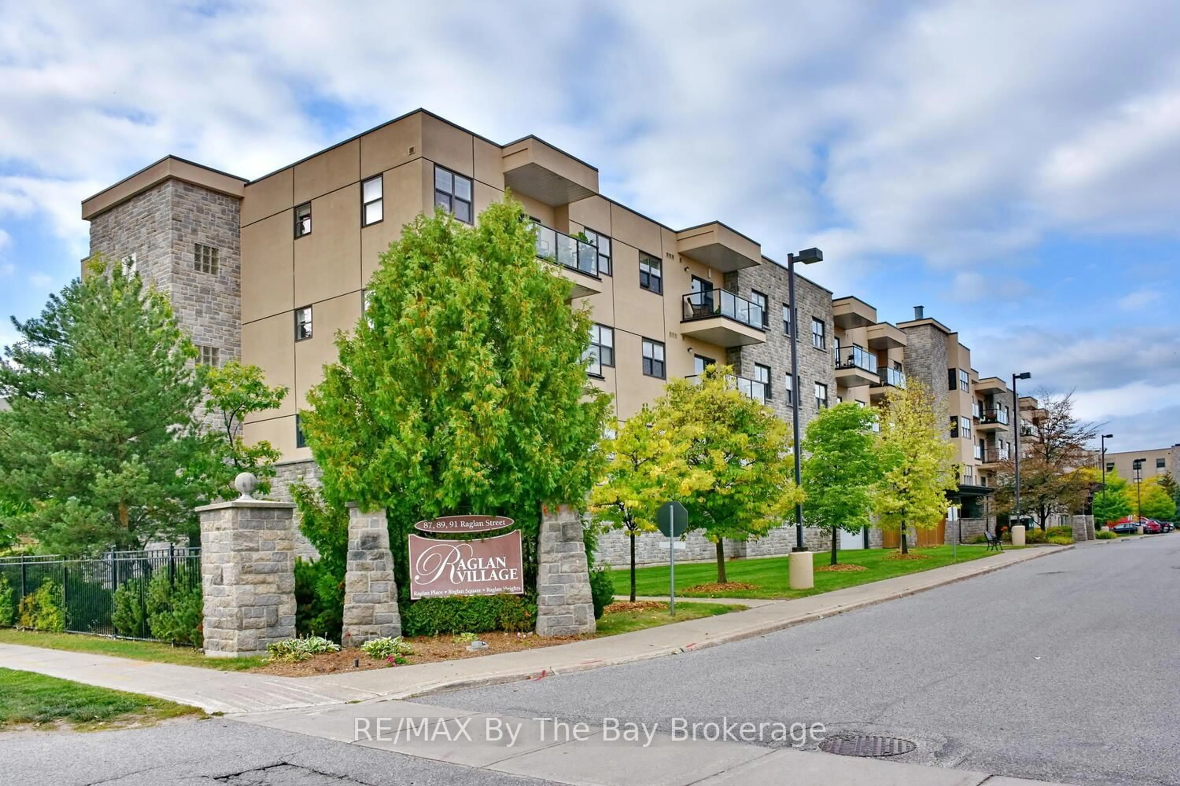 Unknown for 91 Raglan St #409, Collingwood Ontario L9Y 0B2