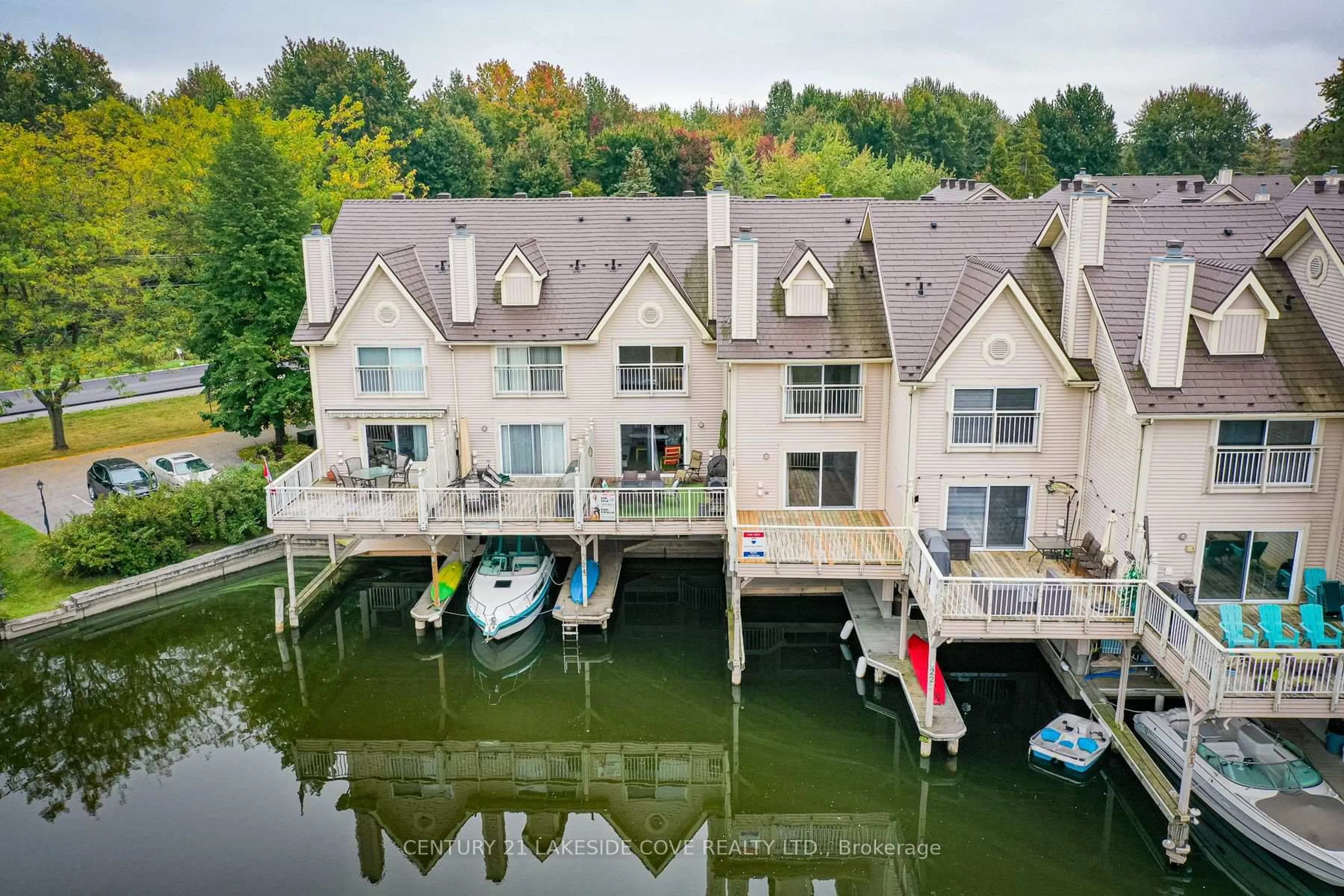 A pic from outside/outdoor area/front of a property/back of a property/a pic from drone, water/lake/river/ocean view for 100 Laguna Pkwy #23, Ramara Ontario L0K 1B0