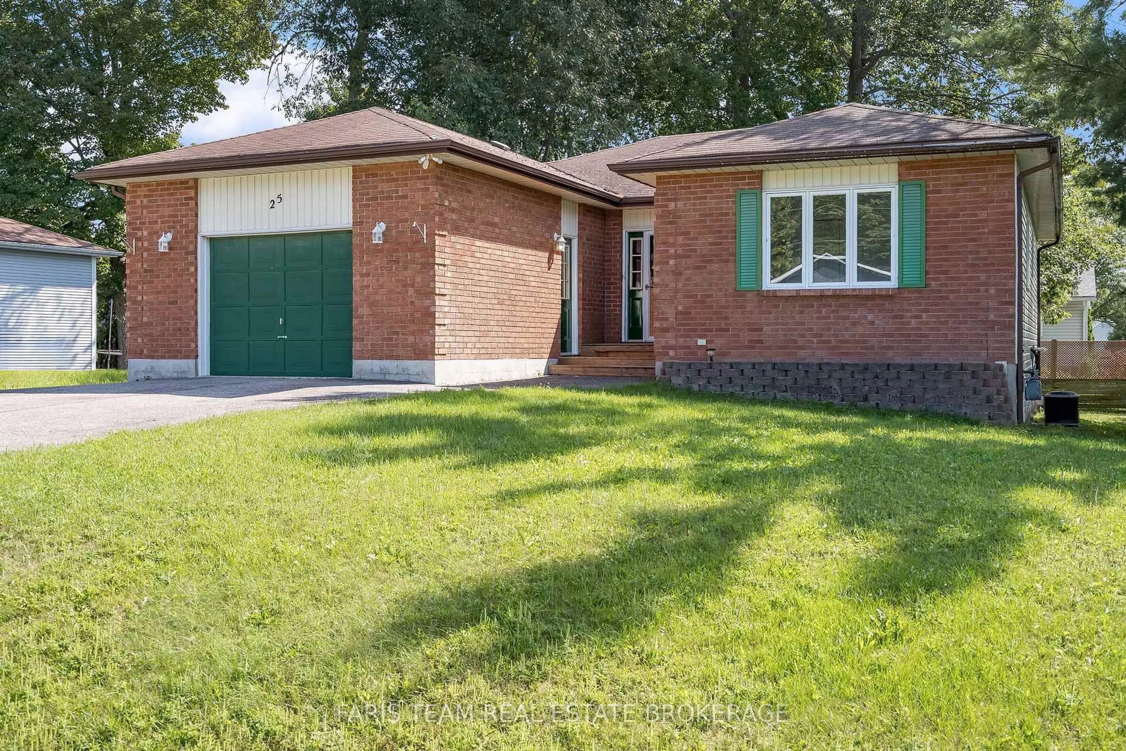 Home with brick exterior material, street for 25 Bridle Rd, Penetanguishene Ontario L9M 1J5