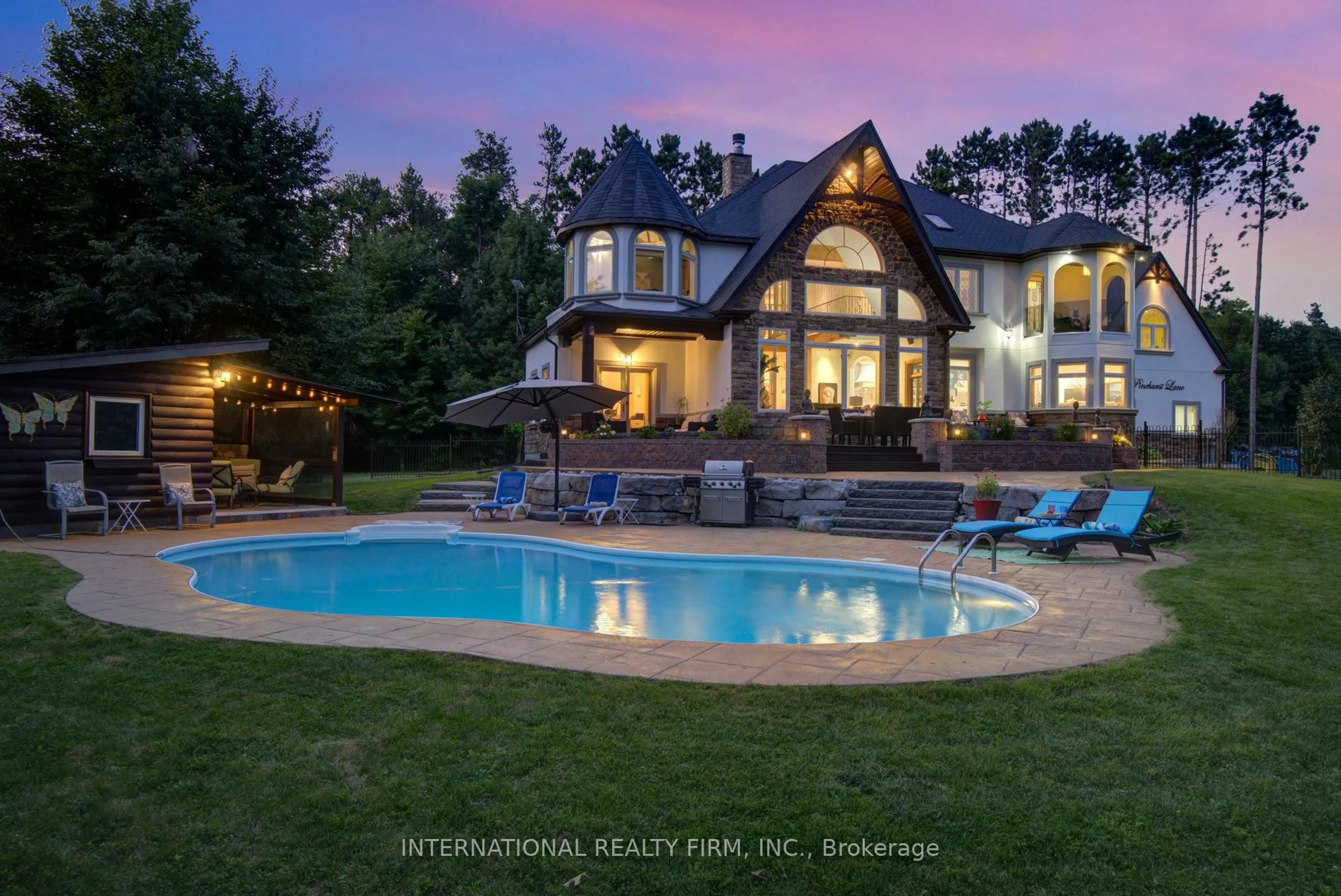 Pool for 6 Pinehurst Lane, Springwater Ontario L9X 0C7