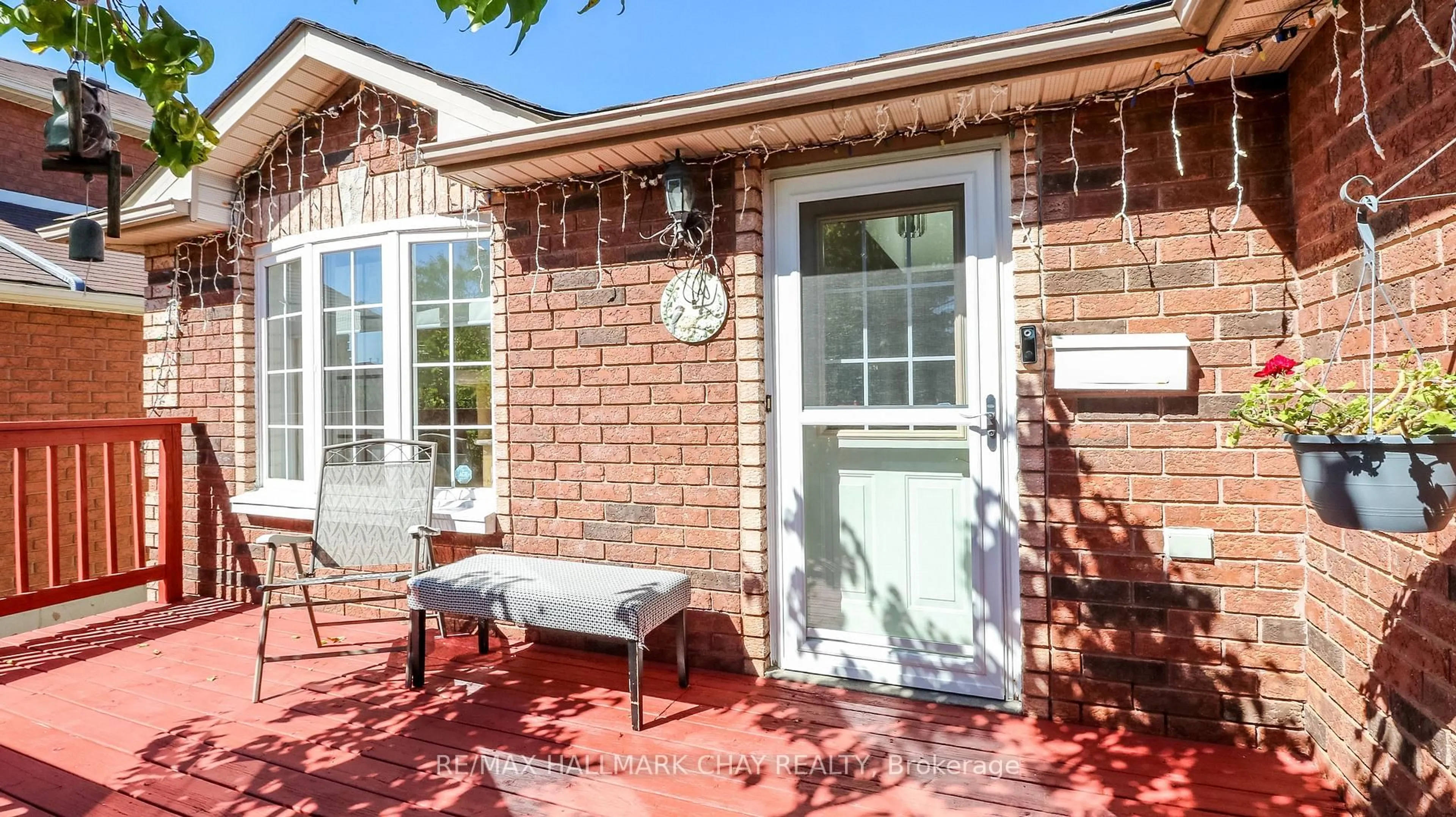 Home with brick exterior material, street for 4 Hersey Cres, Barrie Ontario L4N 8P7
