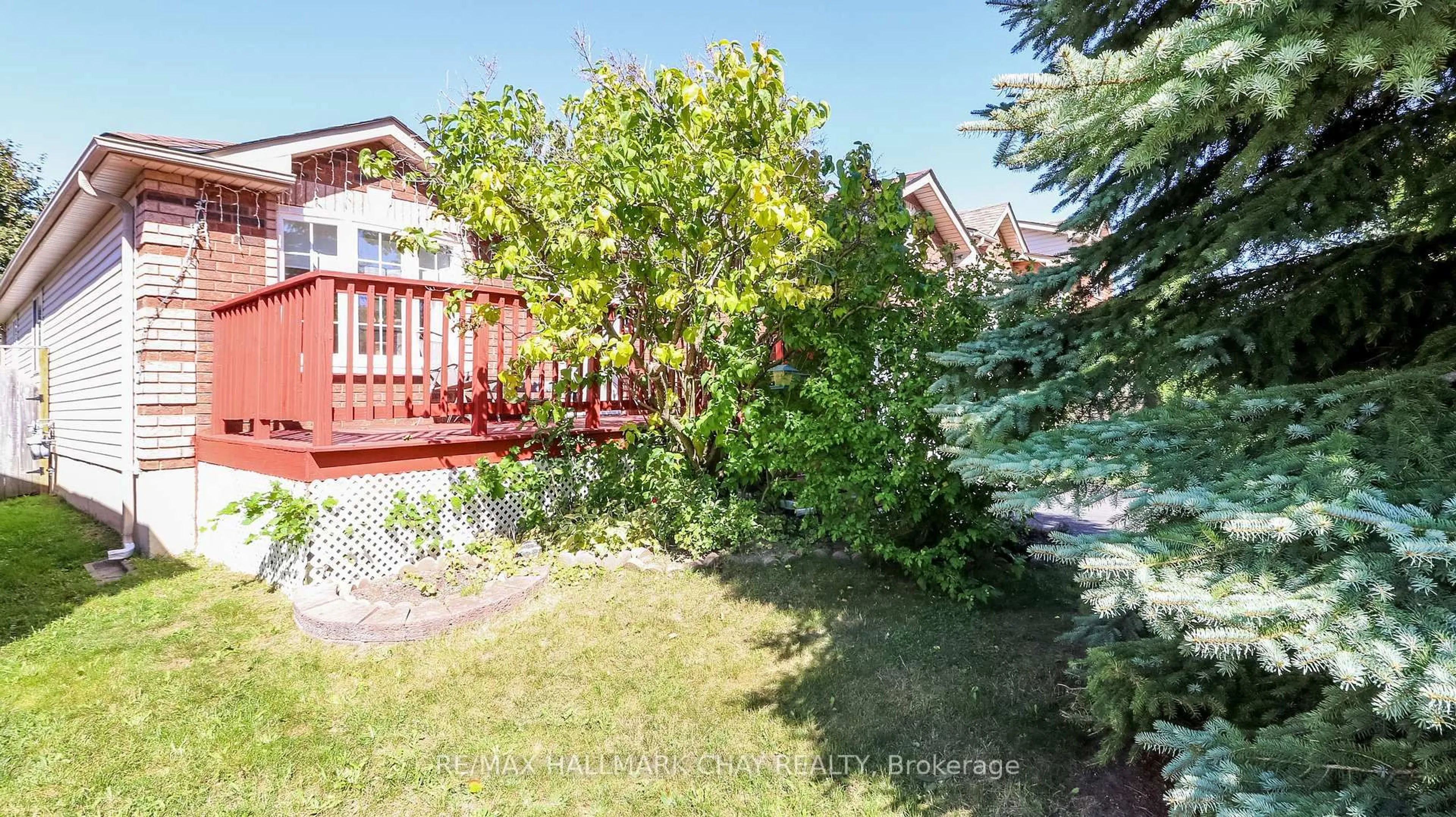 Unknown for 4 Hersey Cres, Barrie Ontario L4N 8P7