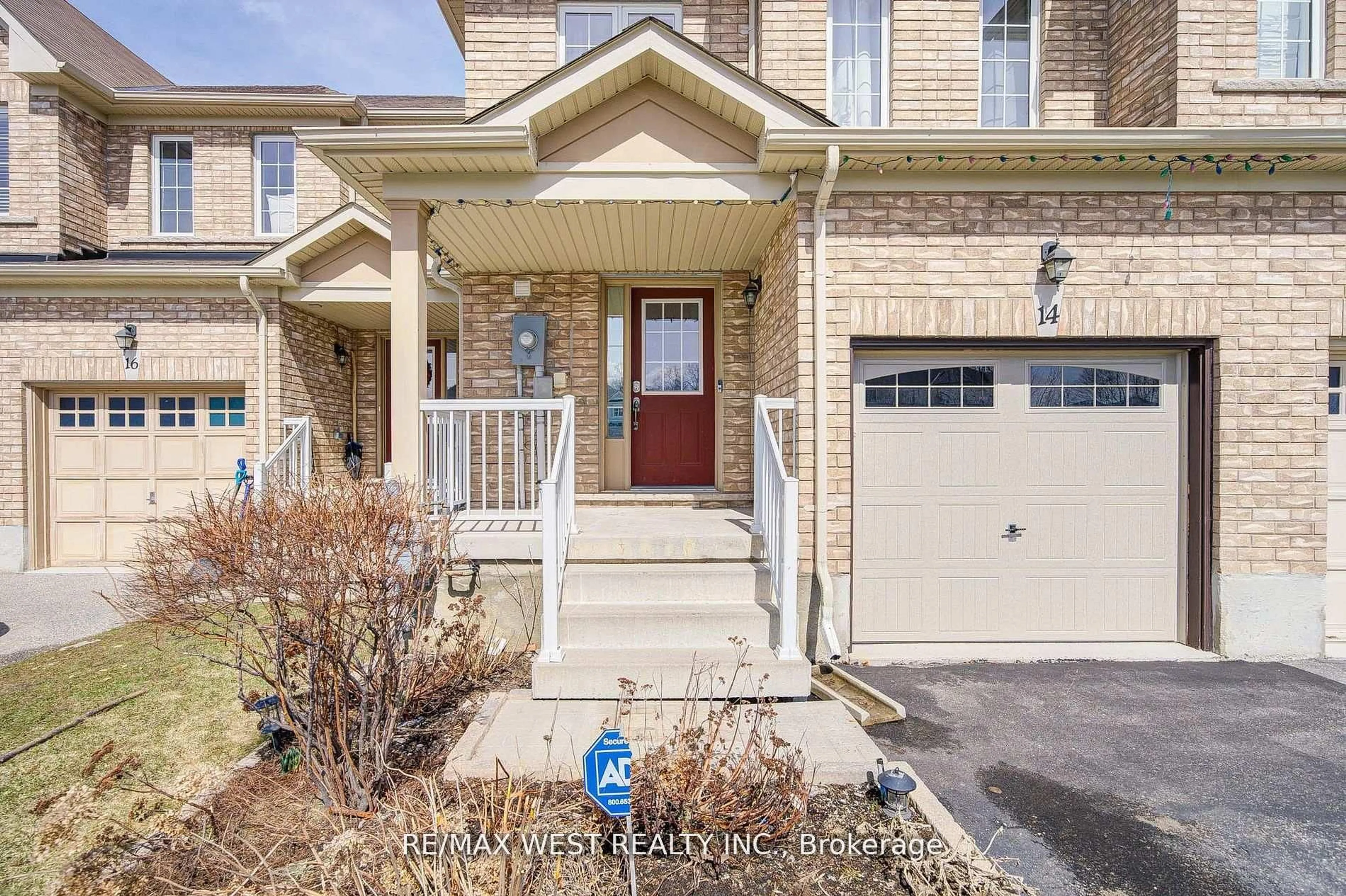 Unknown for 14 Lancaster Crt, Barrie Ontario L4M 0G1