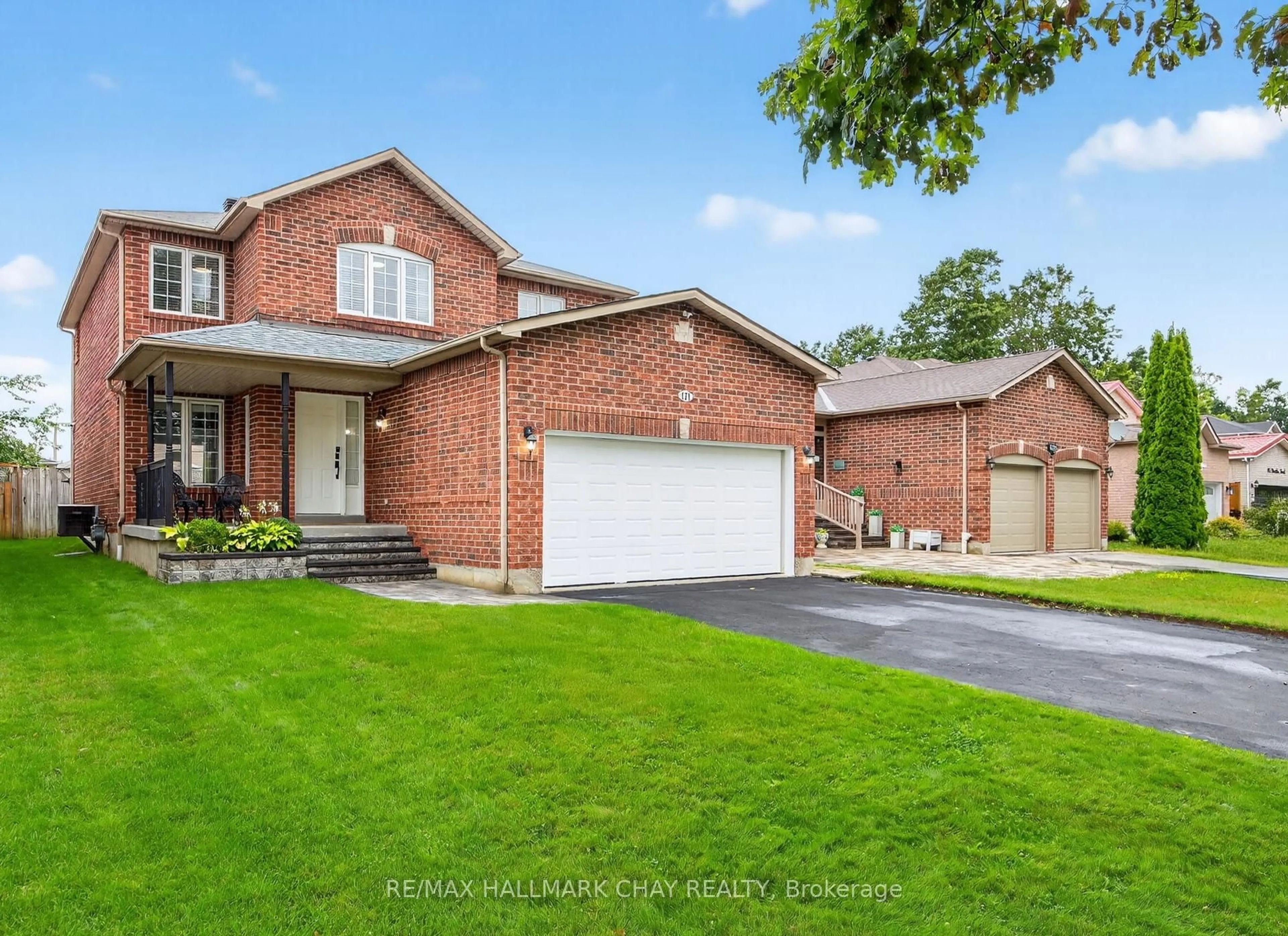 Home with brick exterior material, street for 171 Brucker Rd, Barrie Ontario L4N 8R8
