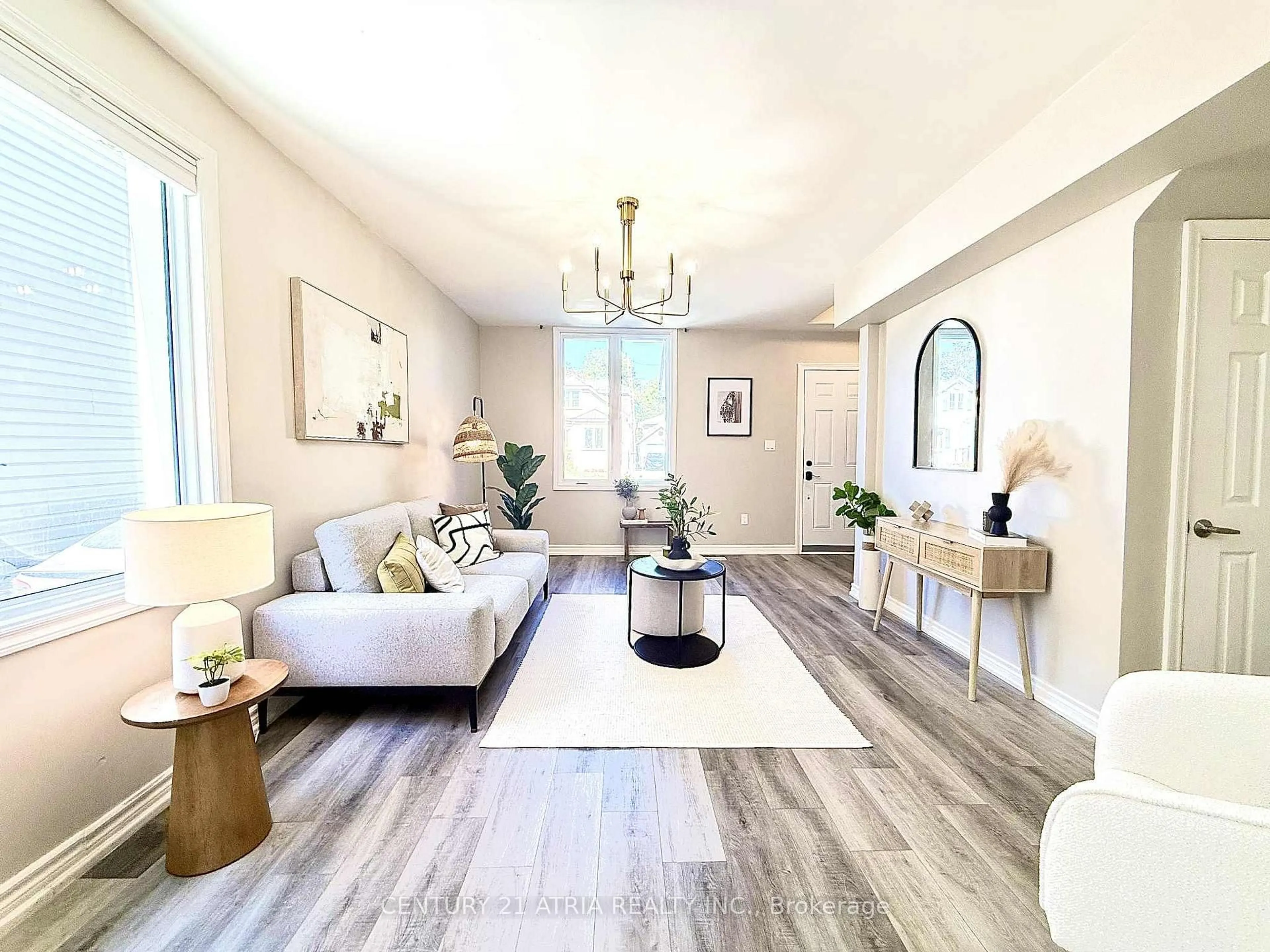 Living room with furniture, unknown for 59 Park St, Barrie Ontario L4N 1H7