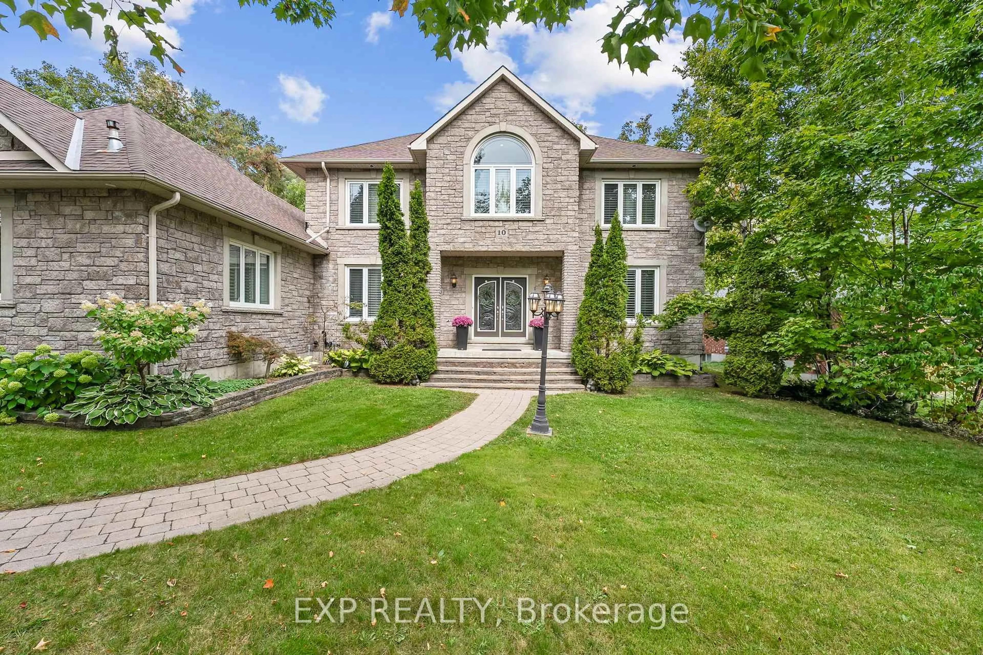 Home with brick exterior material, street for 10 Nordic Tr, Oro-Medonte Ontario L0L 2L0