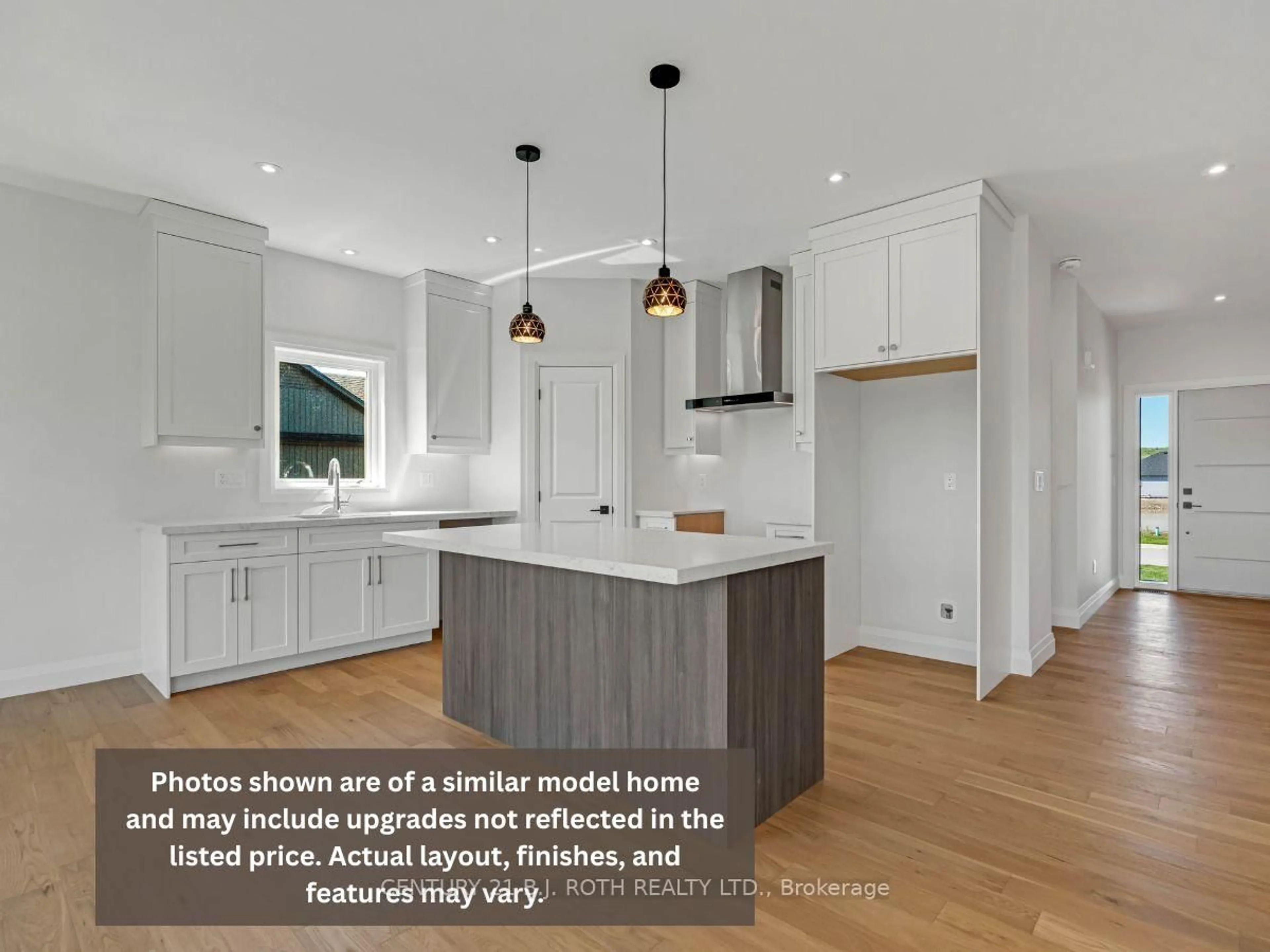 Open concept kitchen, wood/laminate floor for 27 Harold Ave, Severn Ontario L0K 1E0