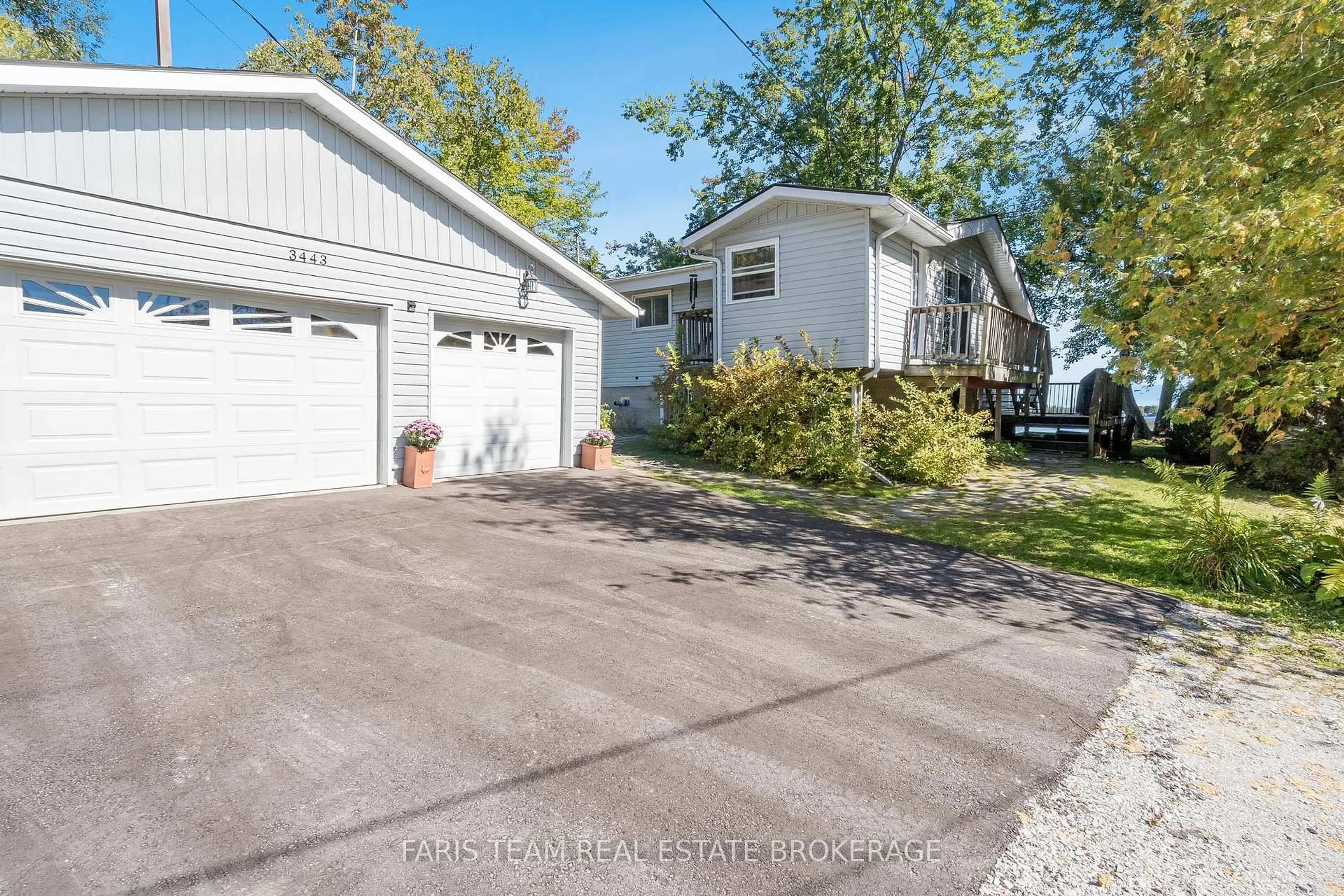 Unknown for 3443 Lunge Point Lane, Severn Ontario L3V 7A8