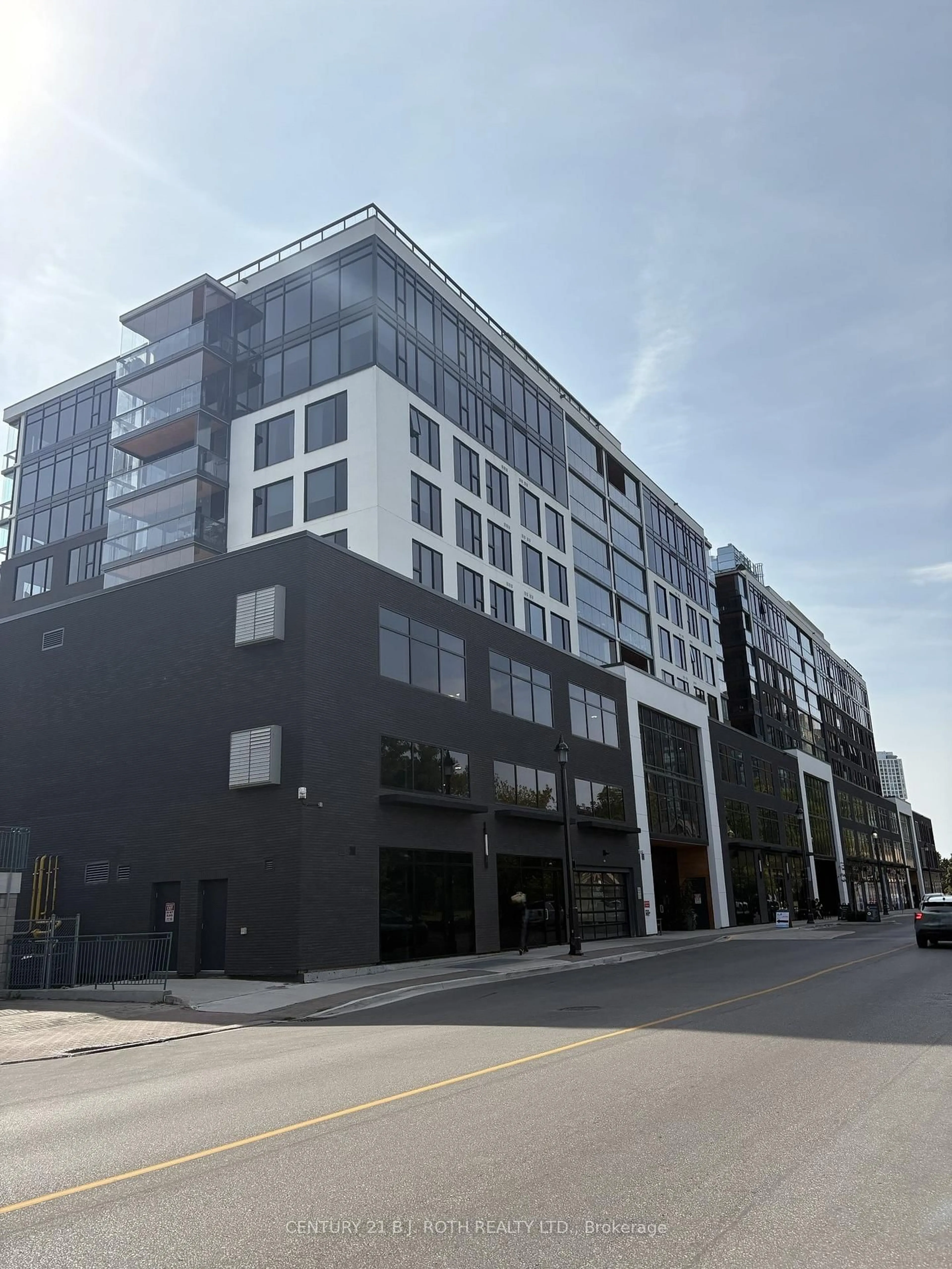 Unknown for 185 Dunlop St #609, Barrie Ontario L4M 1B2