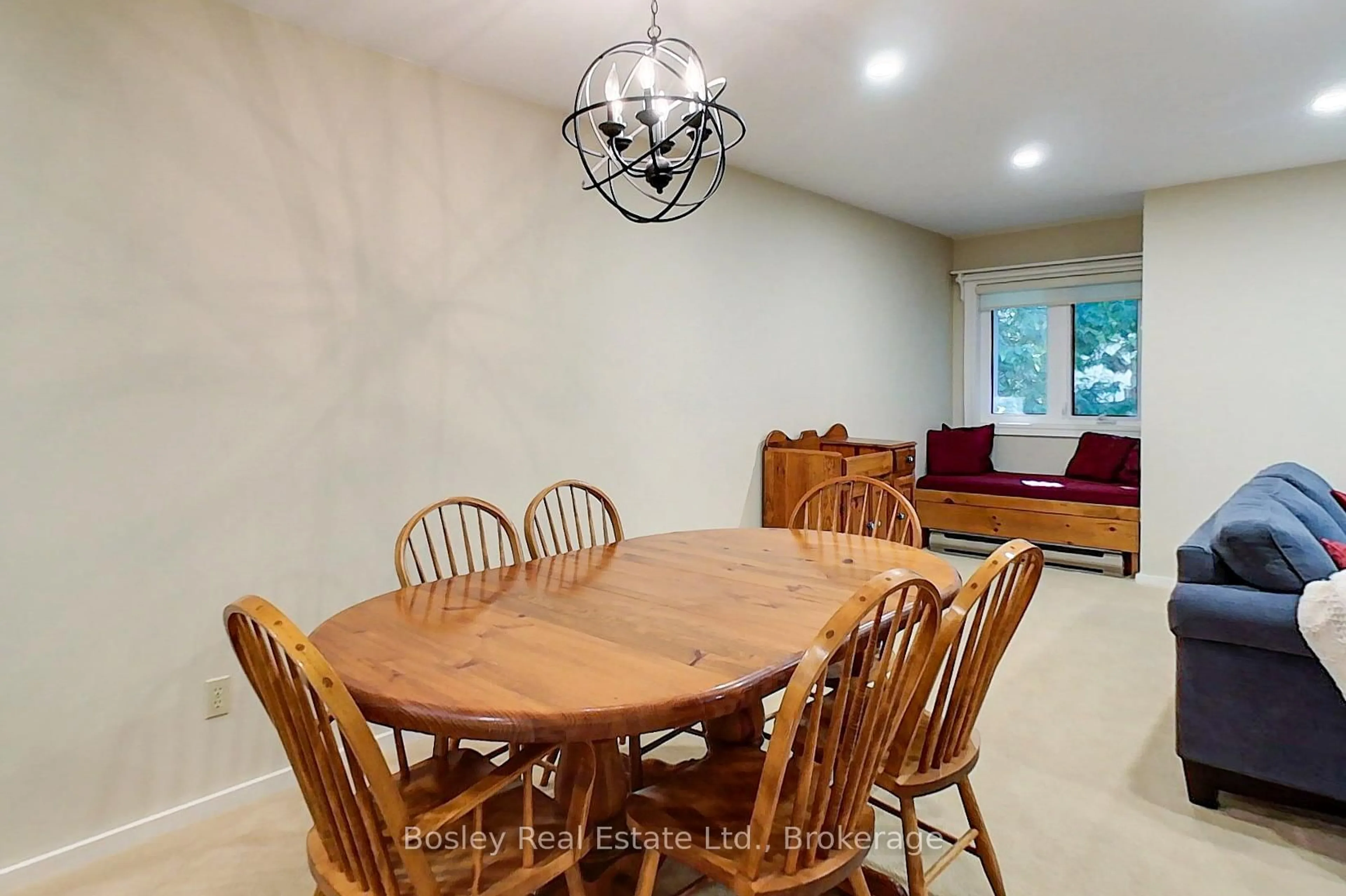 Dining room, unknown for 22 Dawson Dr #530, Collingwood Ontario L9Y 5B4