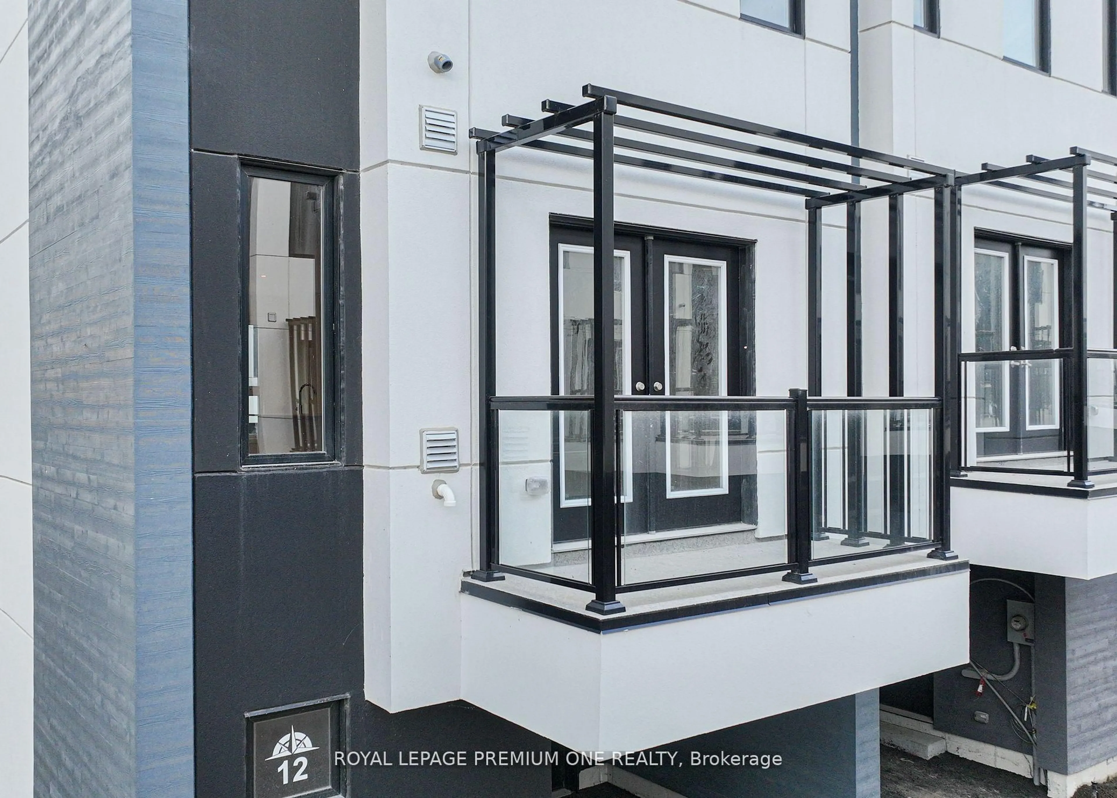 Unknown for 12 Mariner's Pier Way, Orillia Ontario L3V 8P4