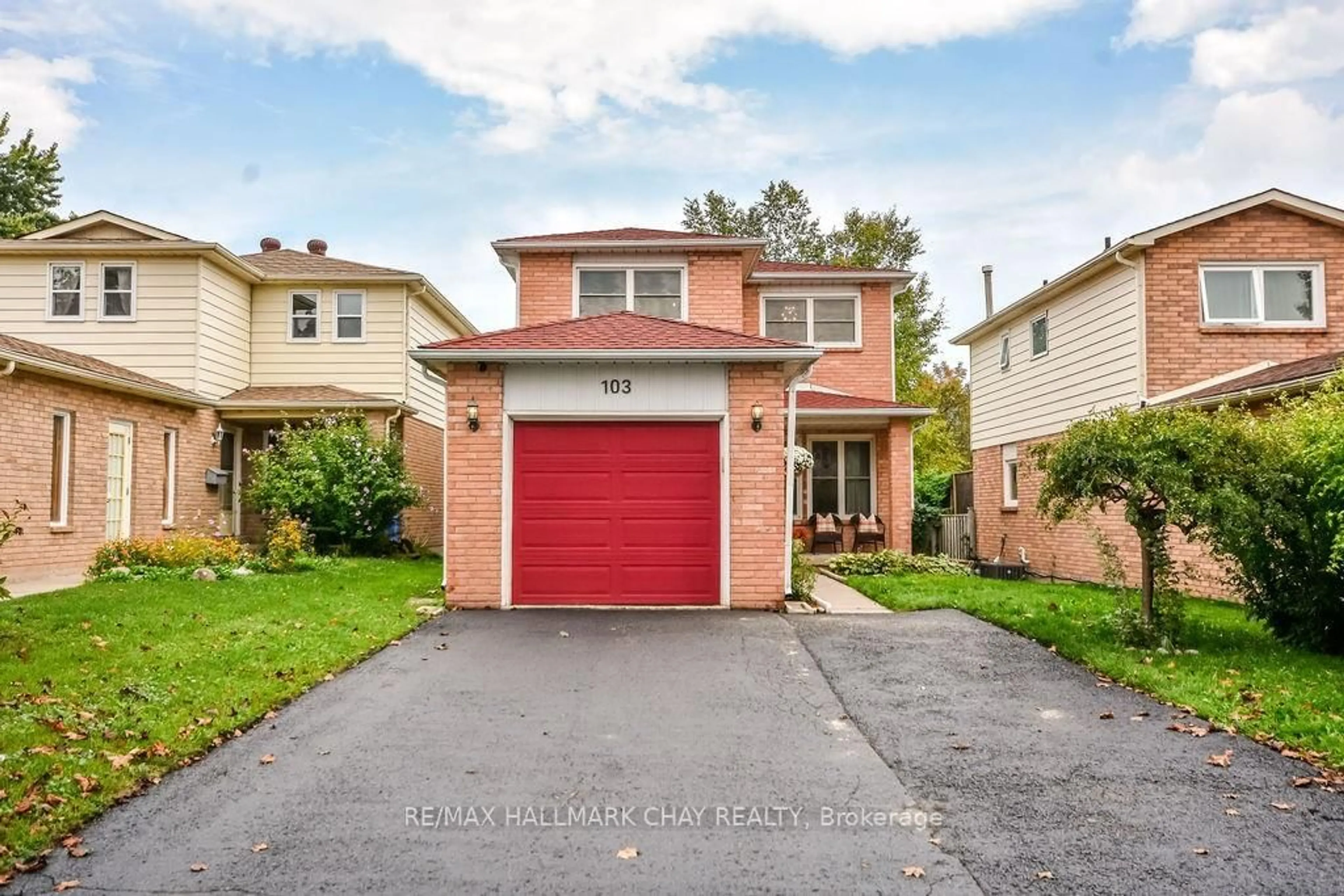 Home with brick exterior material, street for 103 Garden Dr, Barrie Ontario L4N 5T9