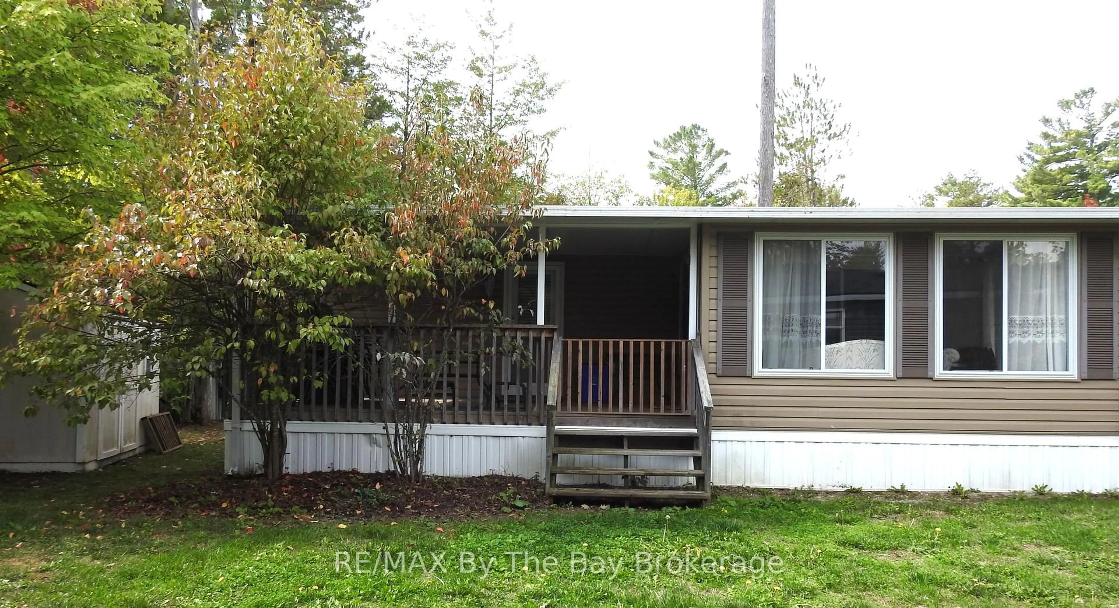 Unknown for 5 Nipigon Circ, Wasaga Beach Ontario L9Z 1X7