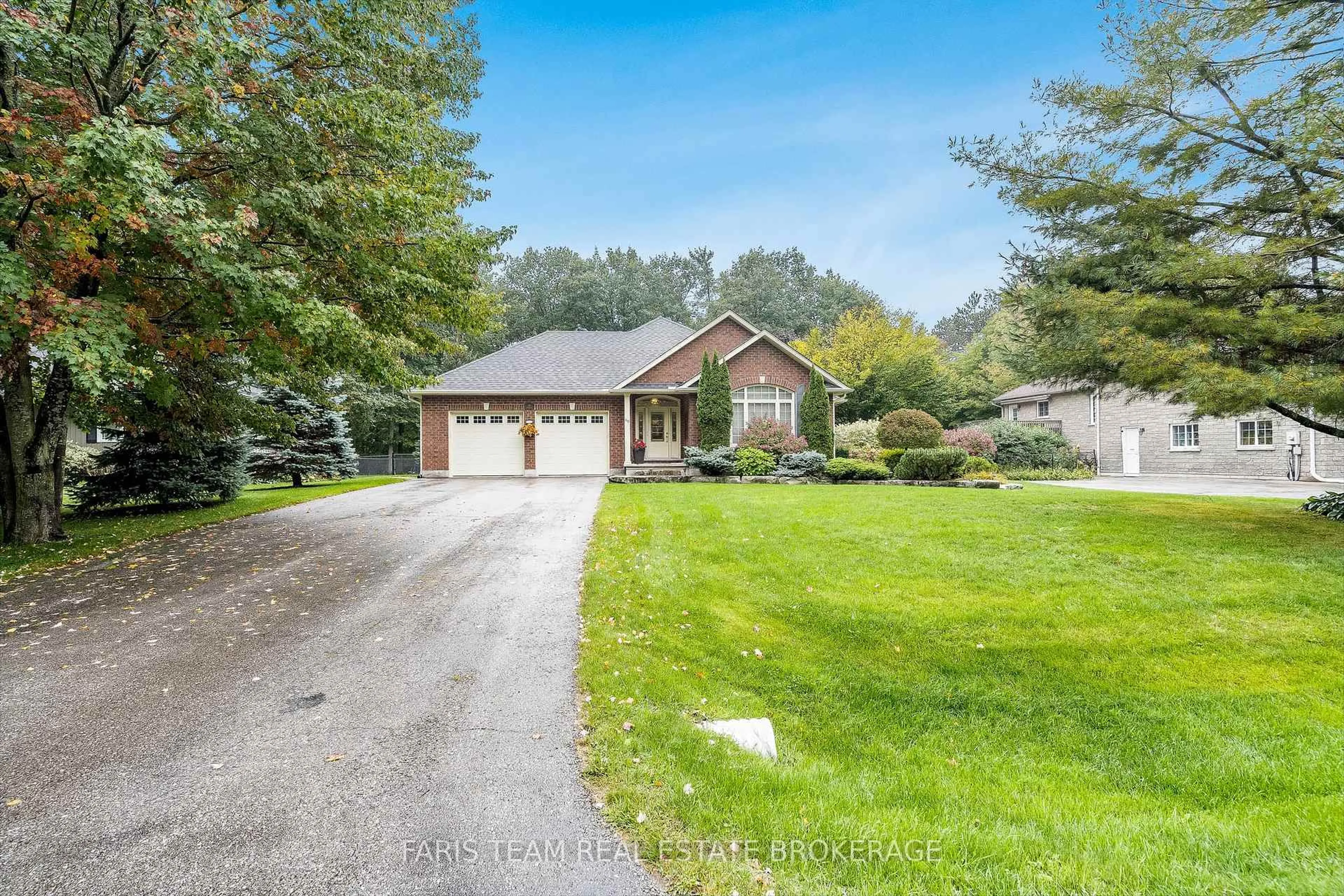 A pic from outside/outdoor area/front of a property/back of a property/a pic from drone, water/lake/river/ocean view for 60 Maryjane Rd, Tiny Ontario L0L 2T0
