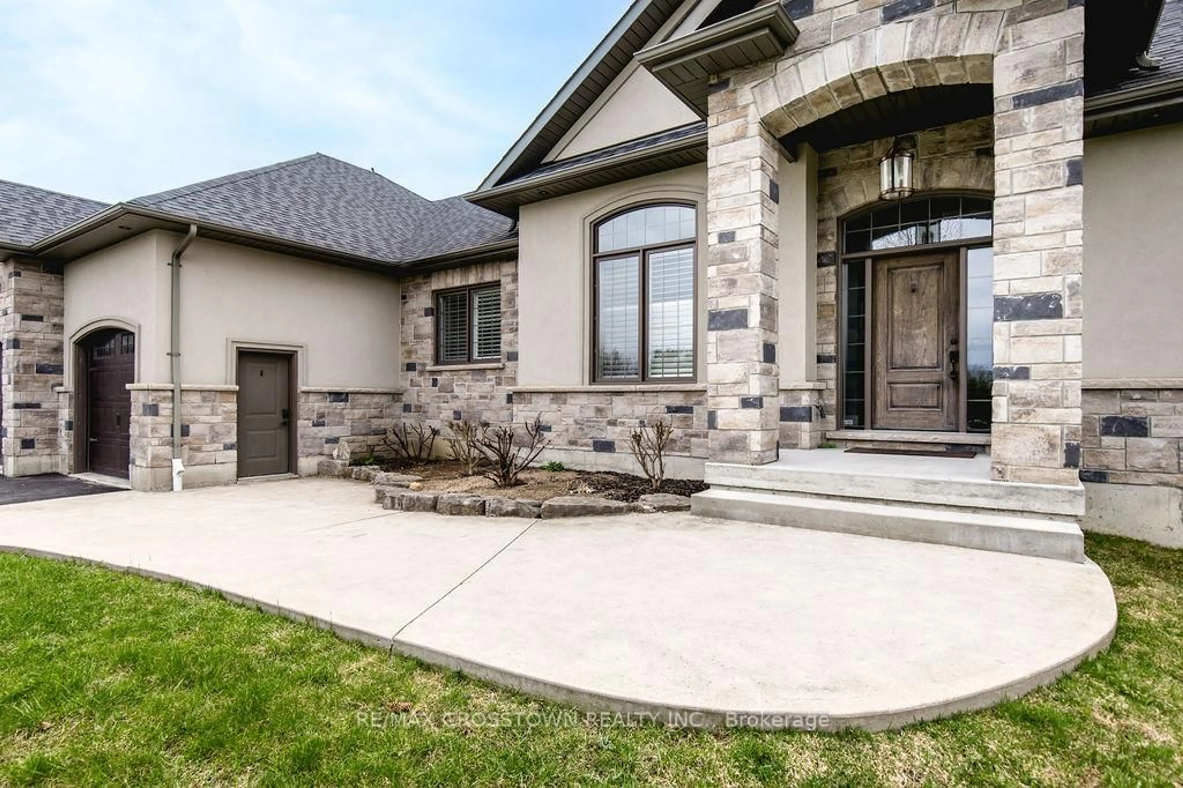 Home with brick exterior material, street for 25 MENNILL Dr, Springwater Ontario L0L 1Y3