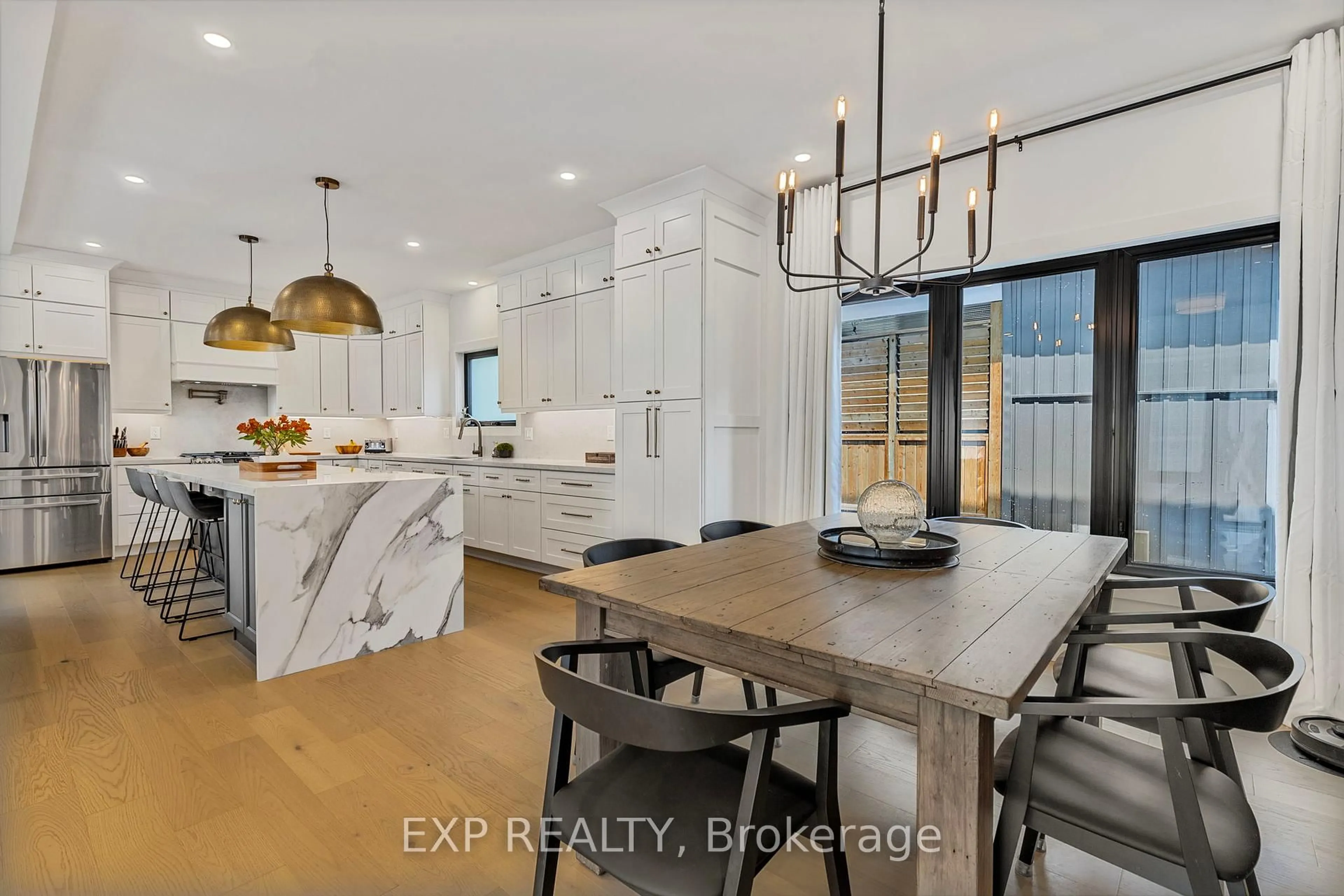 Open concept kitchen, unknown for 68 49th St, Wasaga Beach Ontario L9Z 1Y1