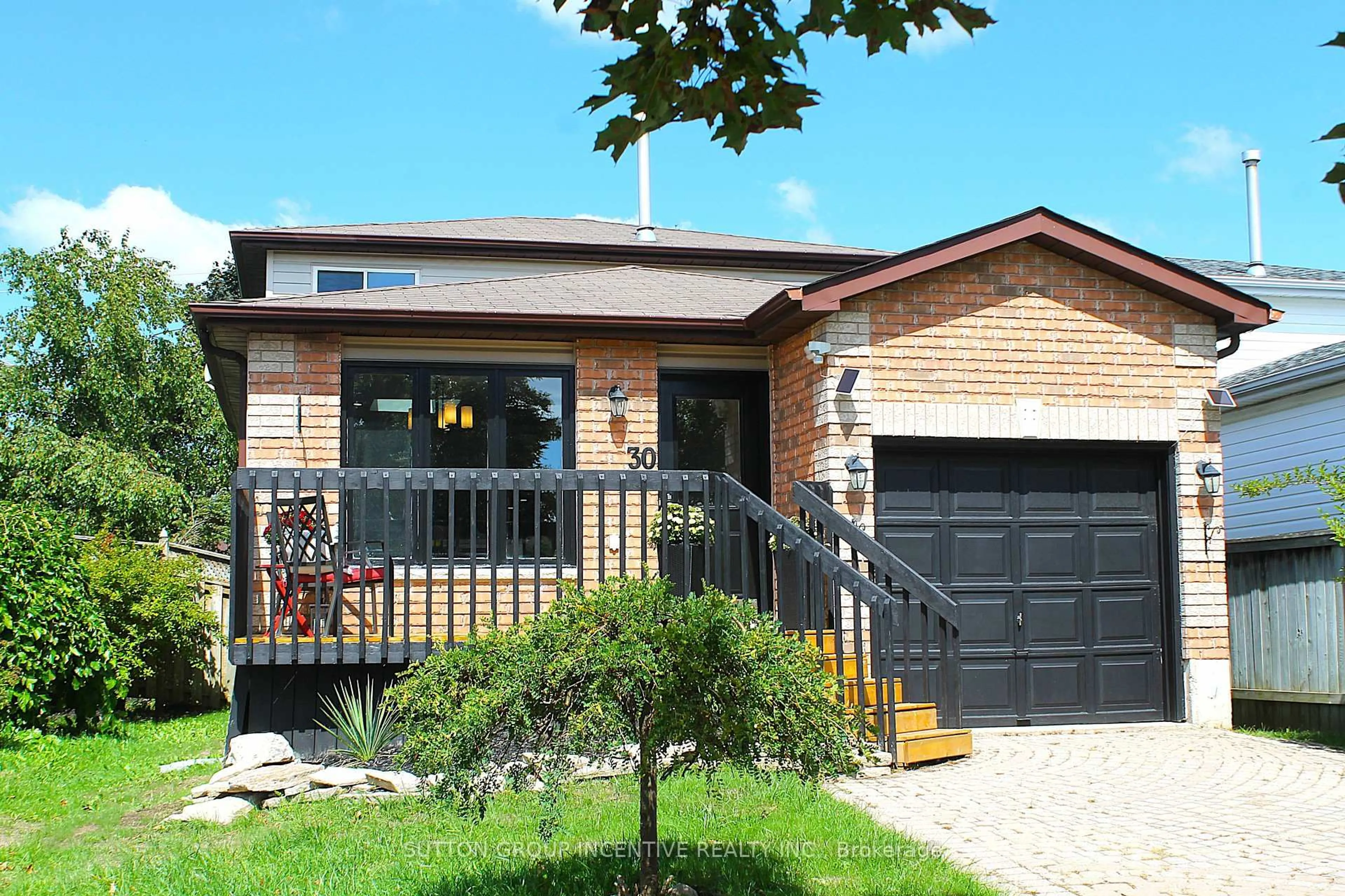 Home with brick exterior material, street for 30 Assiniboine Dr, Barrie Ontario L4N 8G4