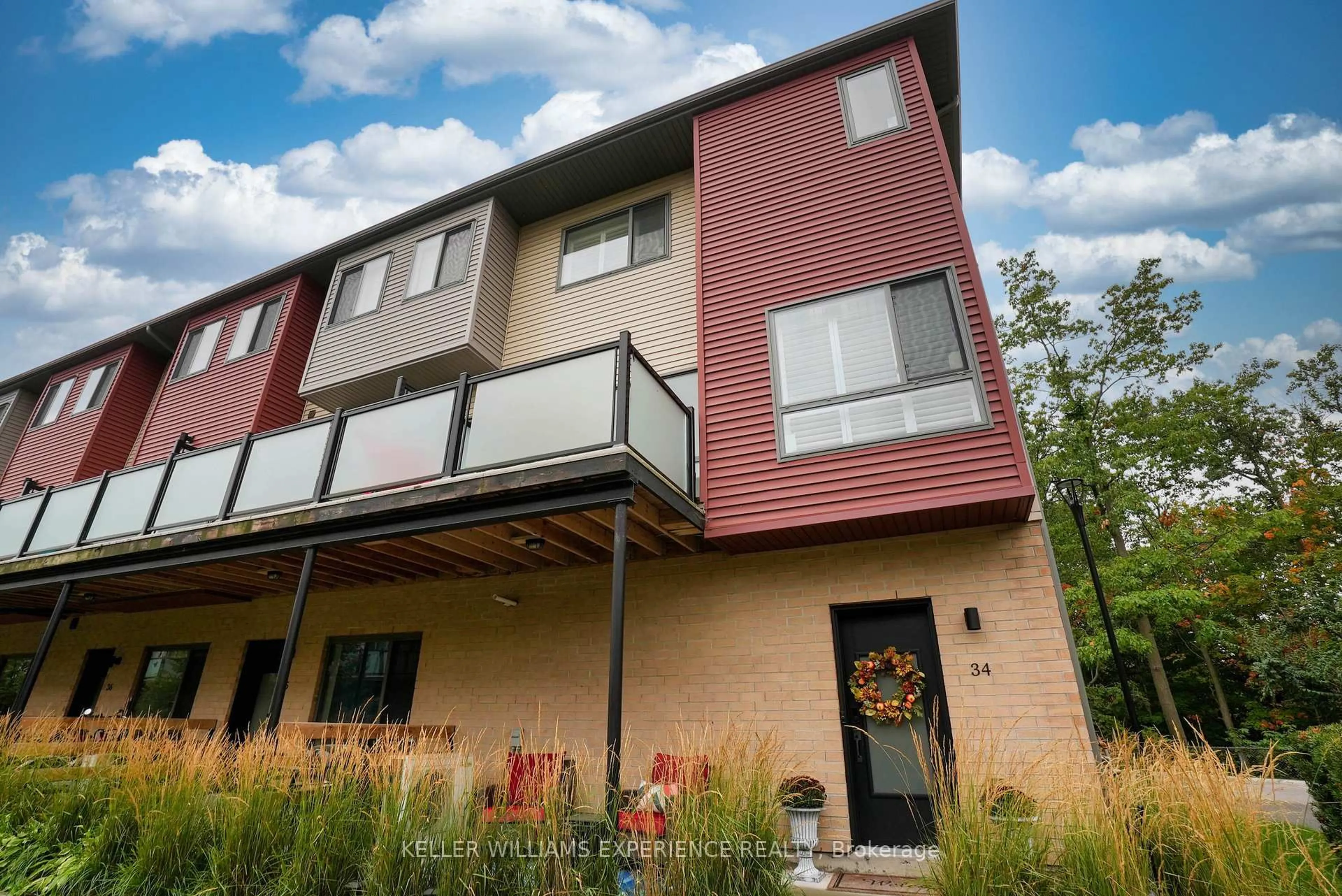 Home with brick exterior material, unknown for 369 Essa Rd #34, Barrie Ontario L4N 9C8