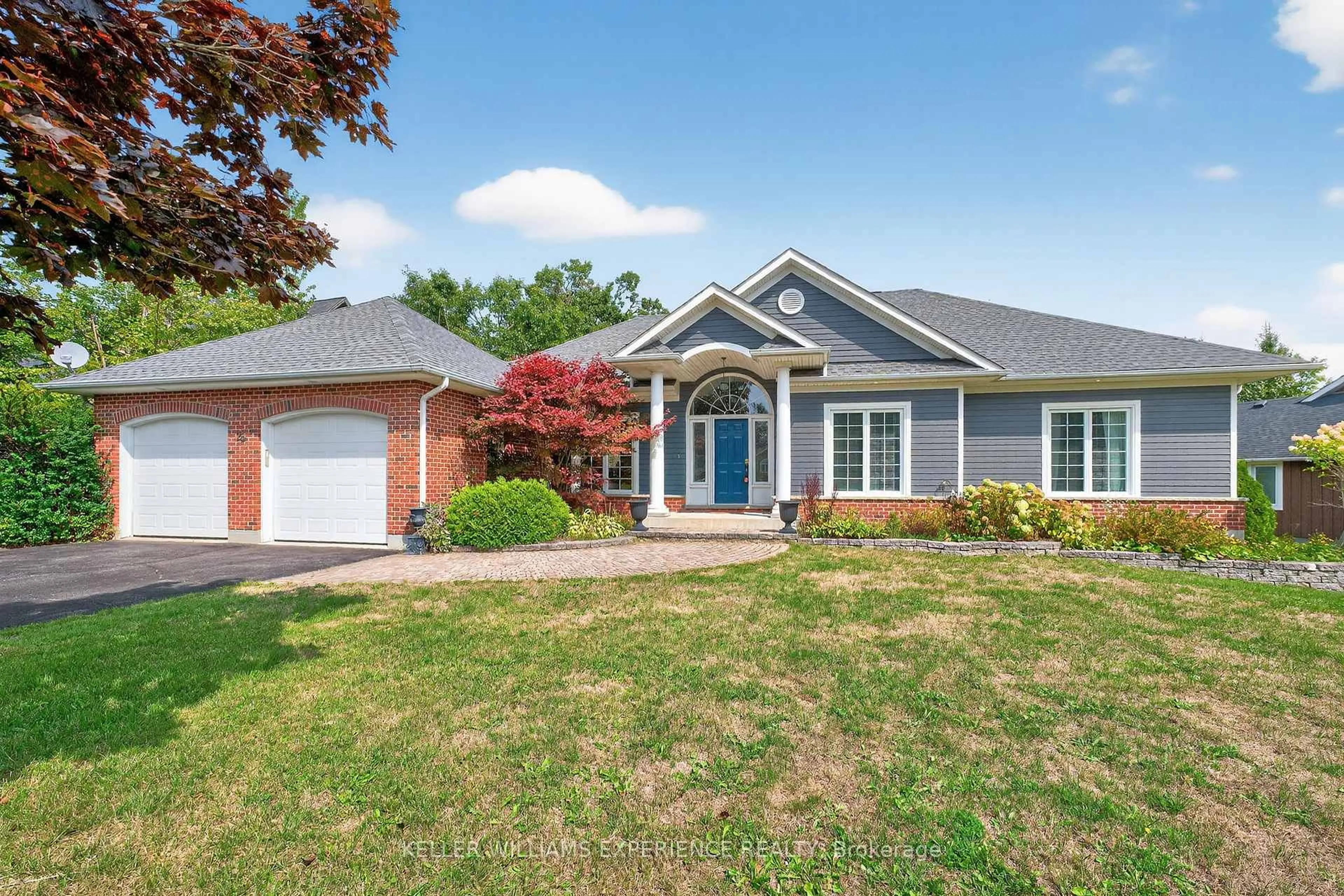 Home with brick exterior material, street for 25 Bridle Path, Oro-Medonte Ontario L0L 2L0