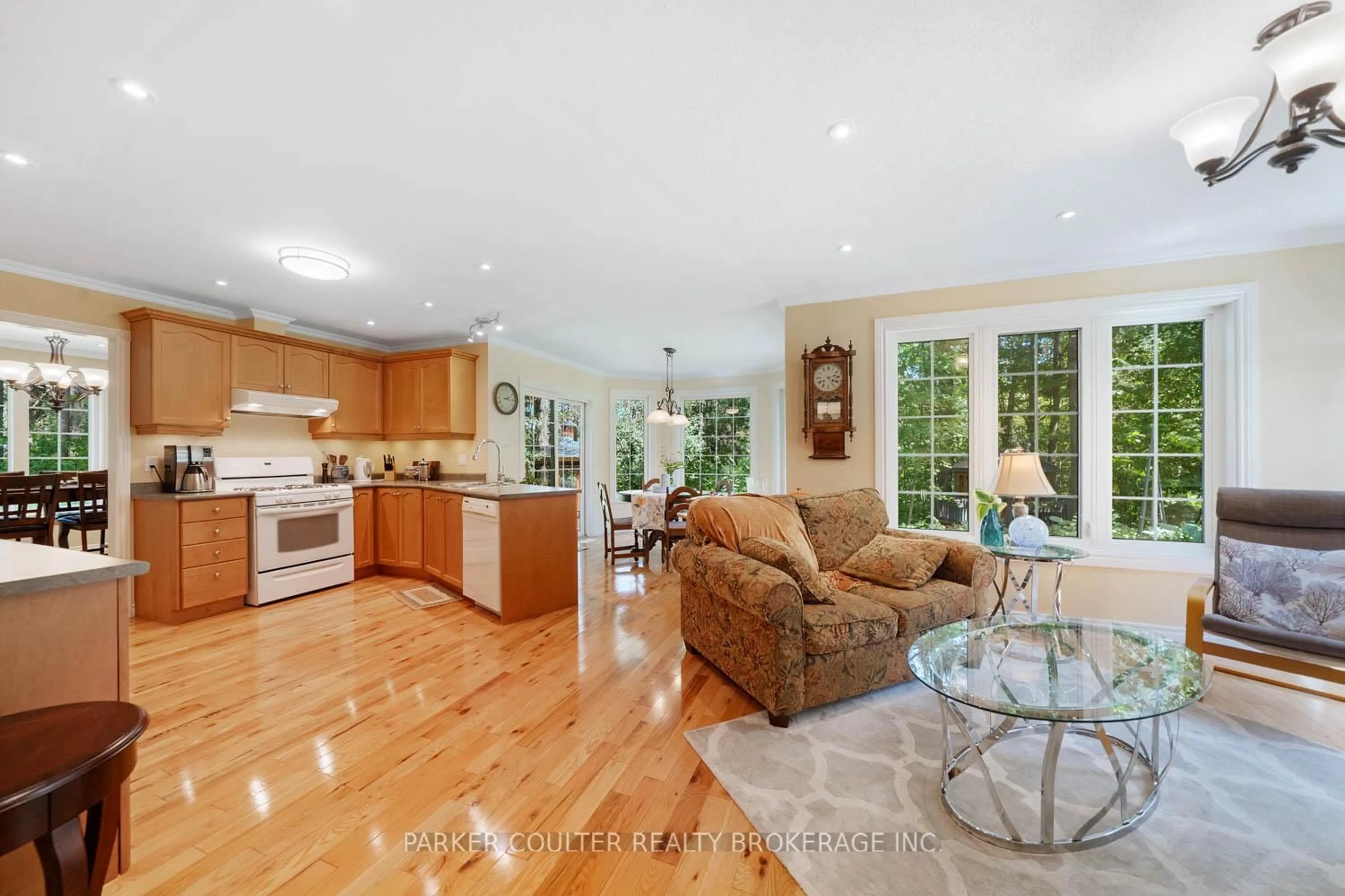 Open concept kitchen, unknown for 29 Robert Blvd, Springwater Ontario L0L 1V0