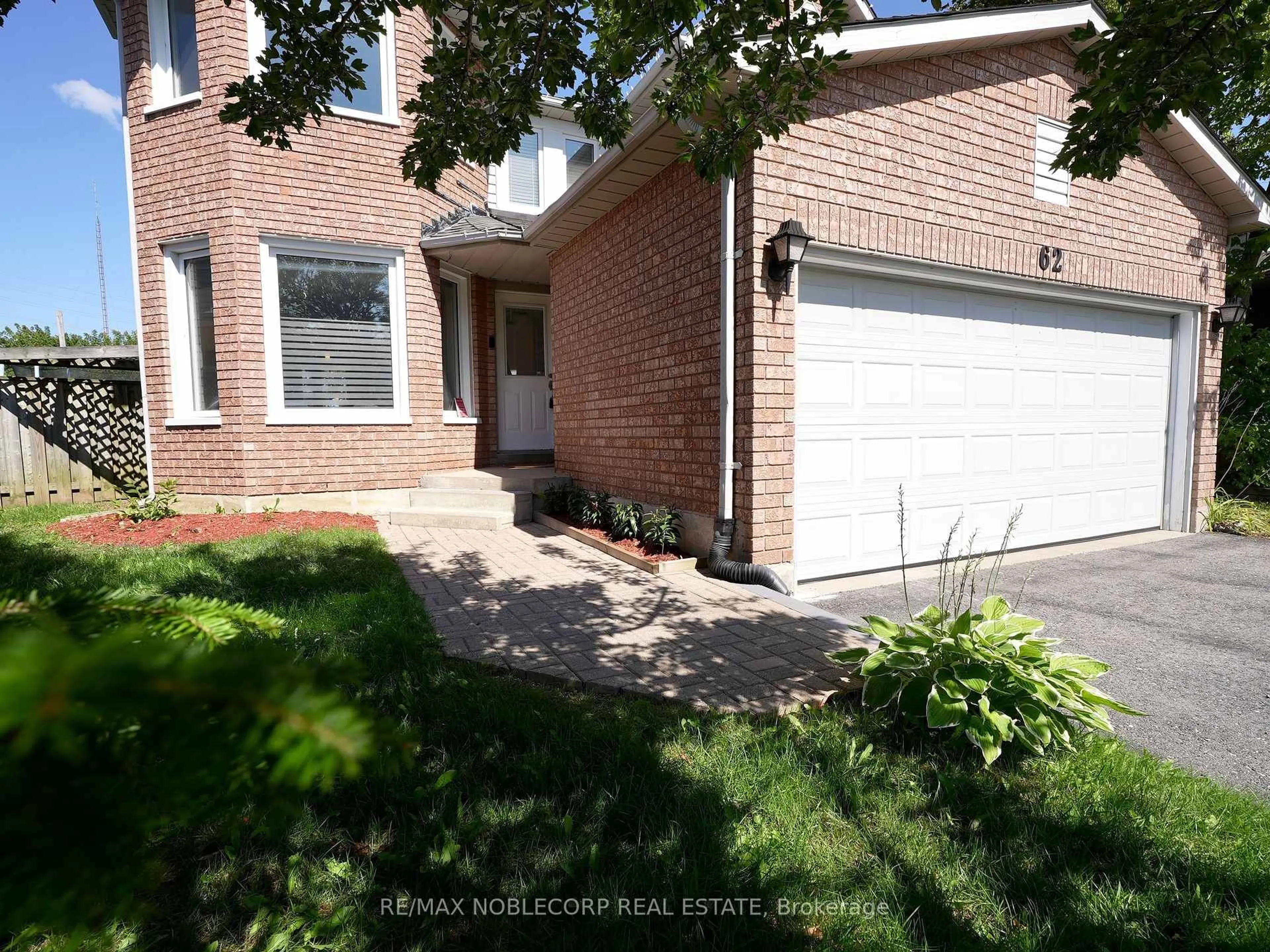Home with brick exterior material, street for 62 O'Shaughnessy Cres, Barrie Ontario L4N 7L8