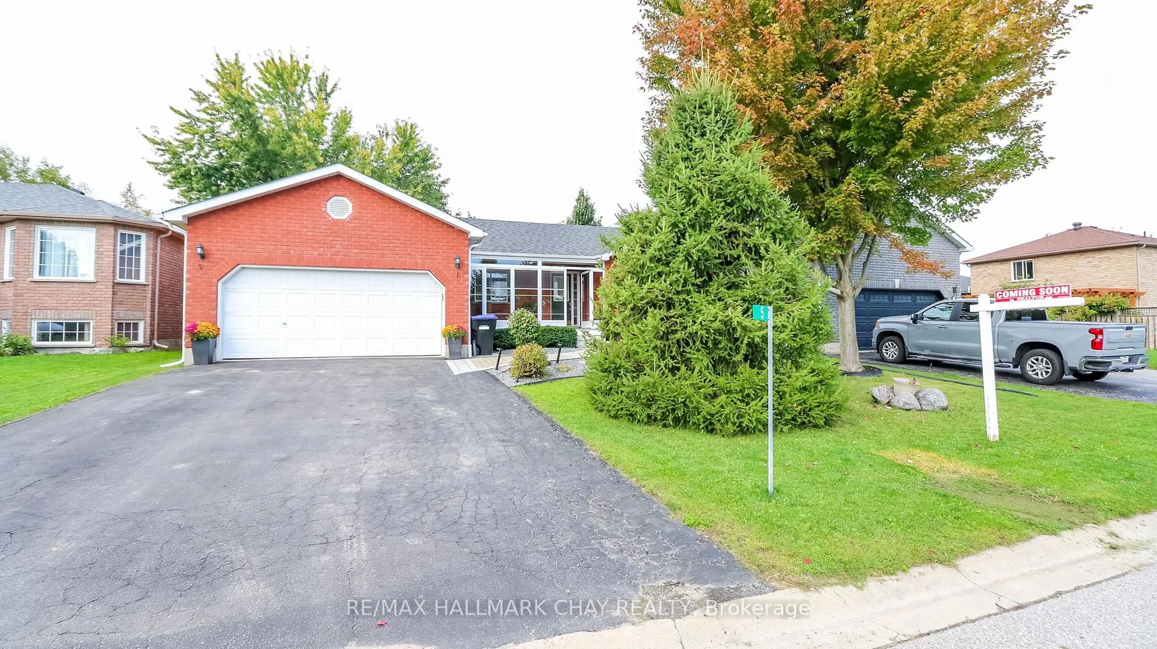Unknown for 5 Burton Cres, Springwater Ontario L0L 1P0