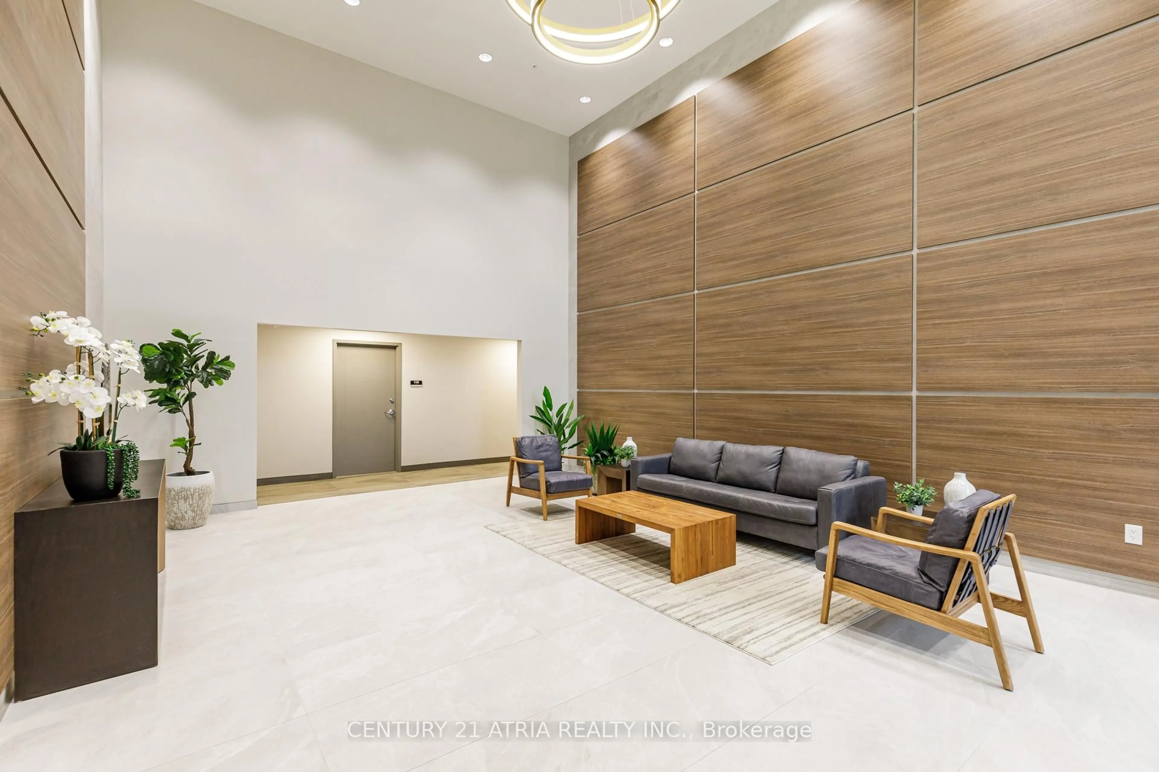 Lobby for 4 Kimberly Lane #124, Collingwood Ontario L9Y 5T6