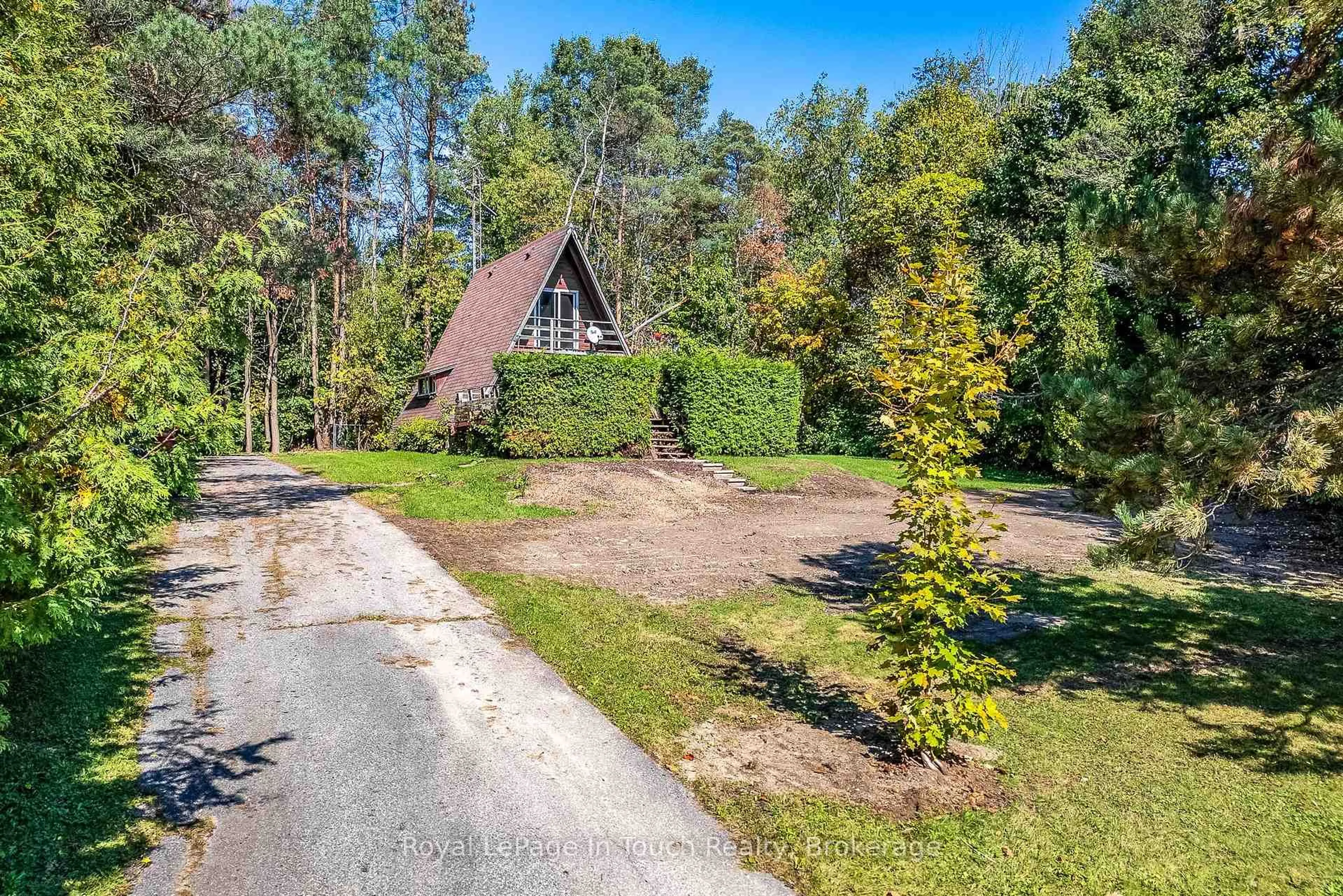 A pic from outside/outdoor area/front of a property/back of a property/a pic from drone, unknown for 2170 North Orr Lake Rd, Springwater Ontario L0L 1P0