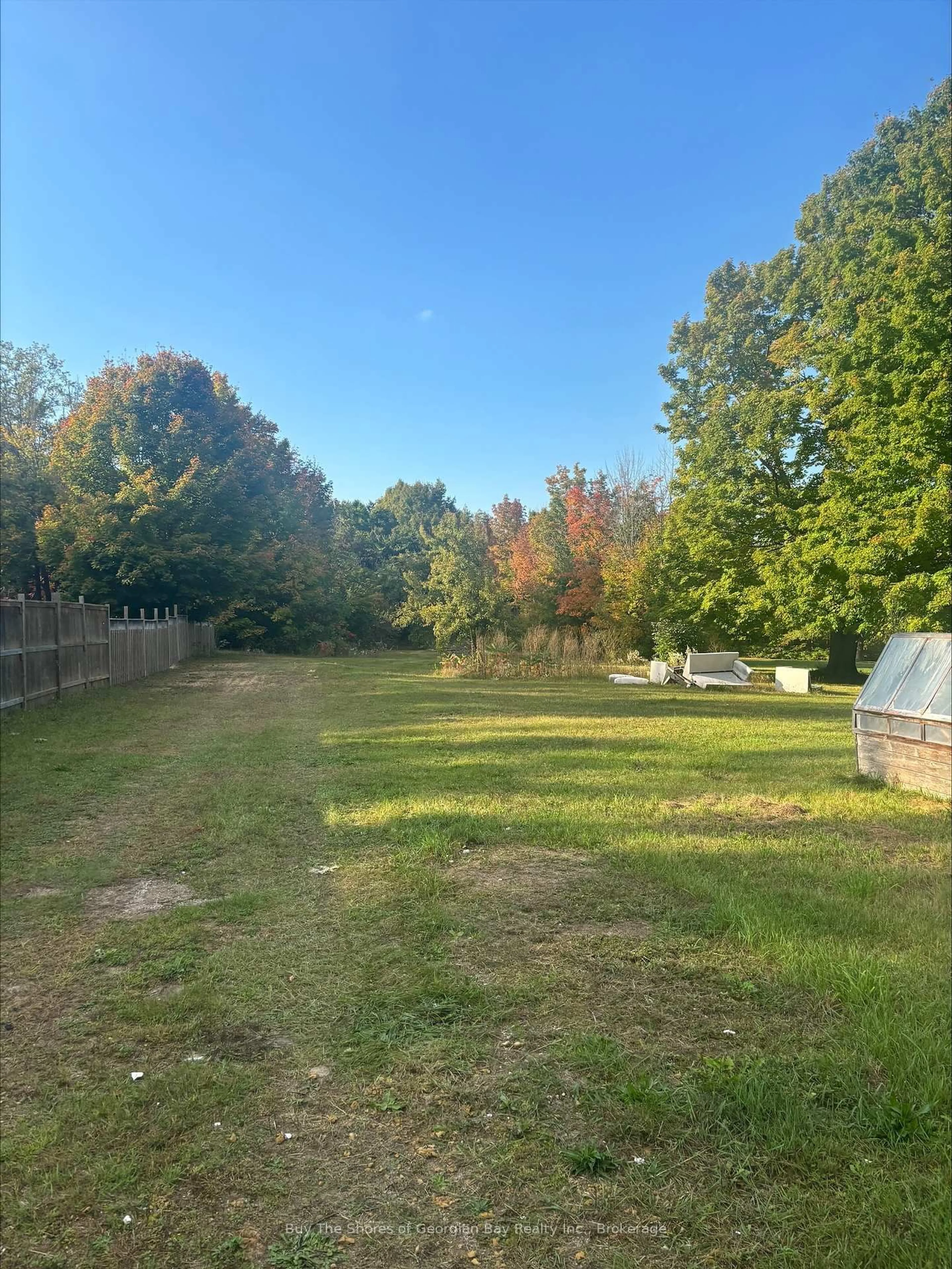 A pic from outside/outdoor area/front of a property/back of a property/a pic from drone, forest/trees view for 3138 Robb Crt, Tay Ontario L0K 2C0