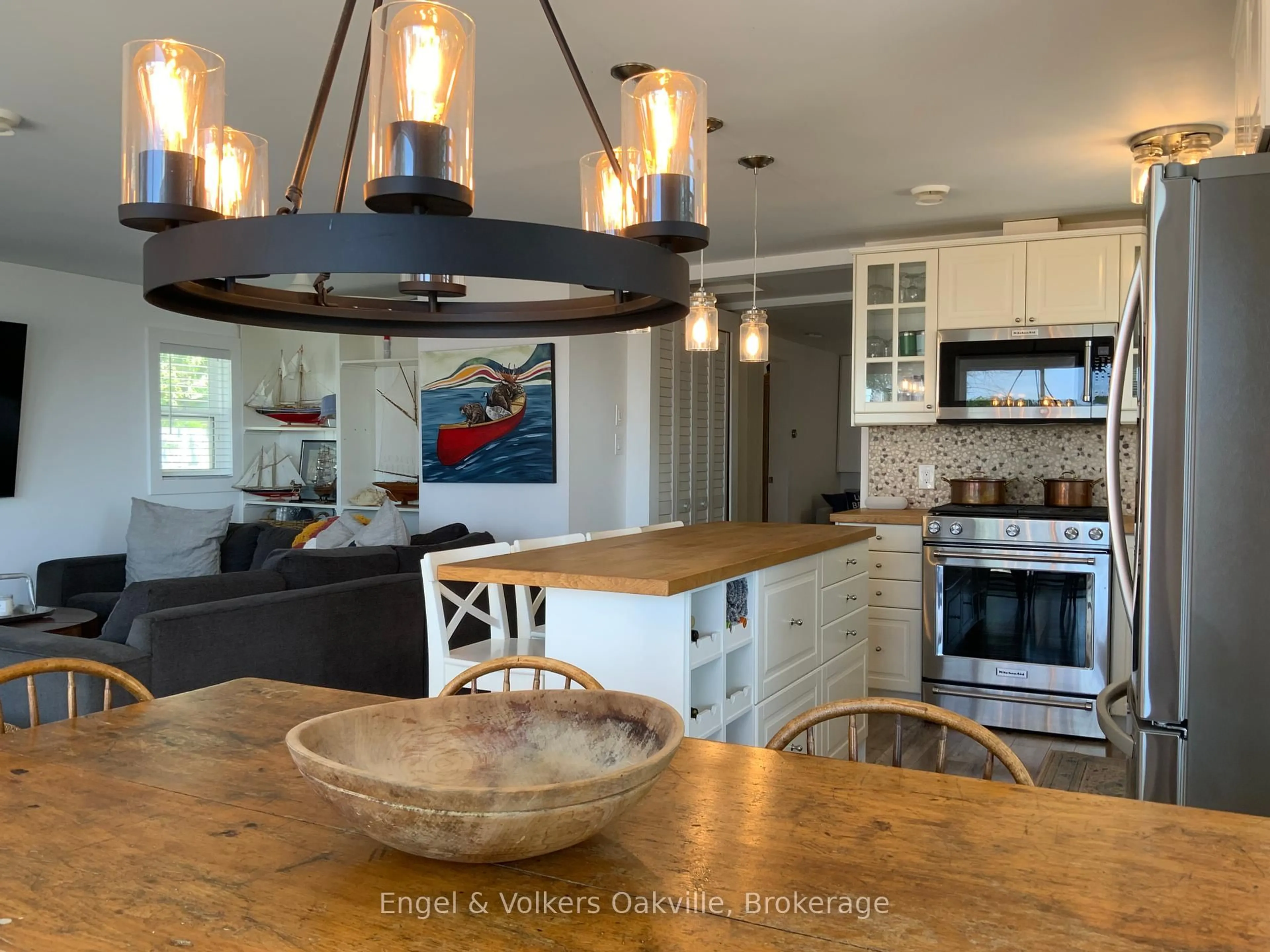 Open concept kitchen, unknown for 2234 Tiny Beaches  Rd, Tiny Ontario L0L 1P1