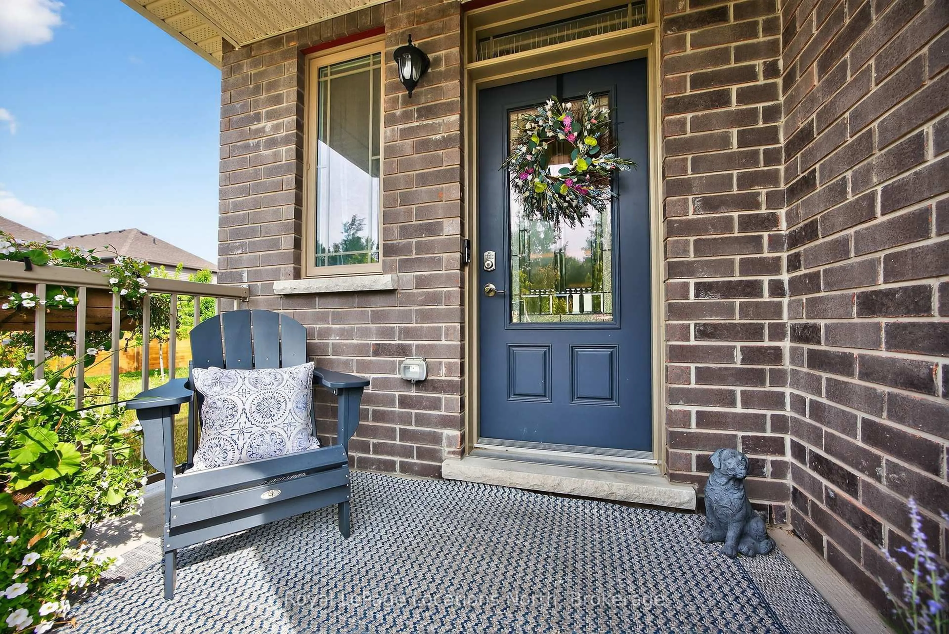 Home with brick exterior material, street for 191 Collins St, Collingwood Ontario L9Y 1M5
