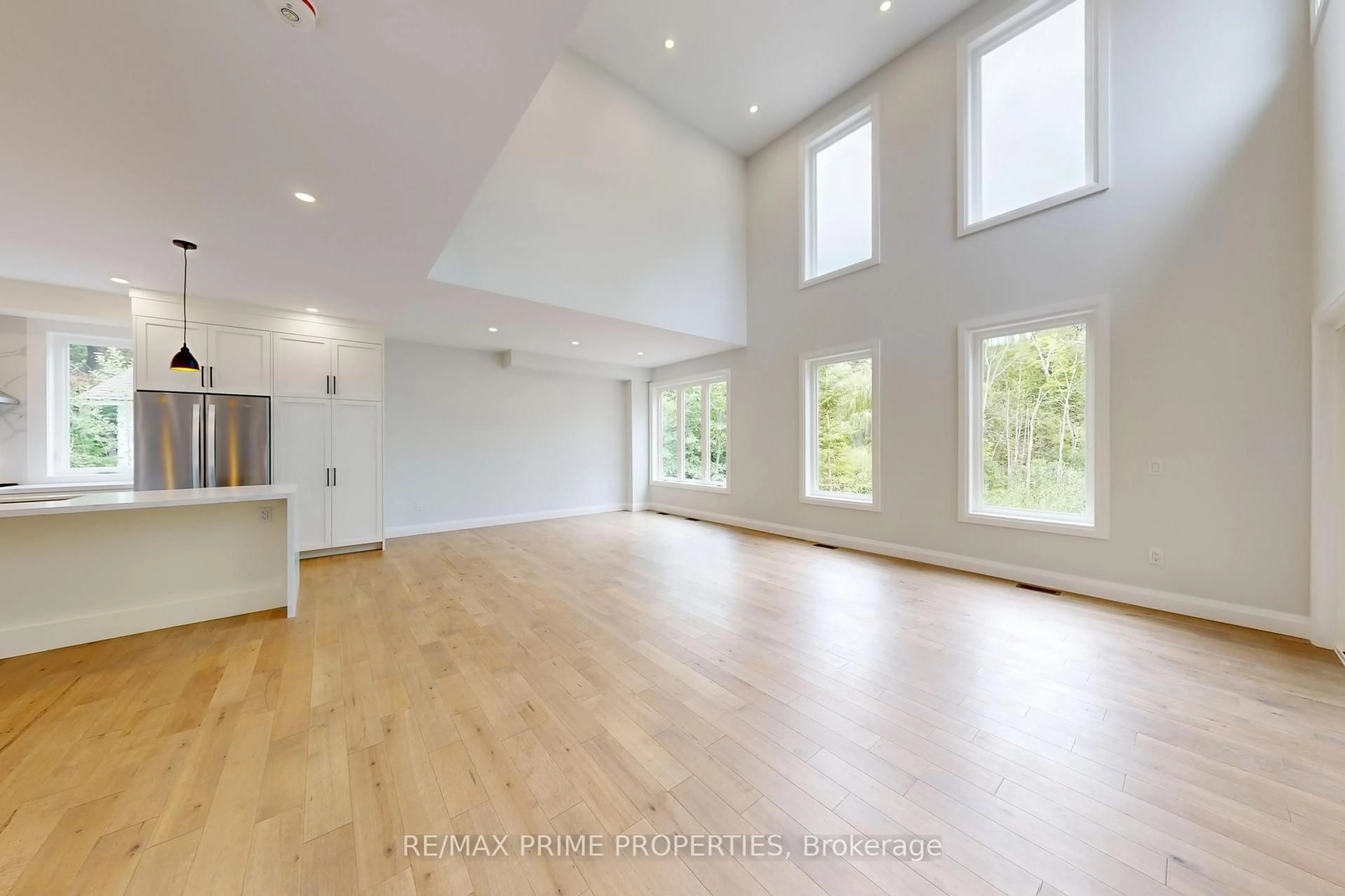 A pic of a room for 118 Valerie Cres, Wasaga Beach Ontario L9Z 2P8