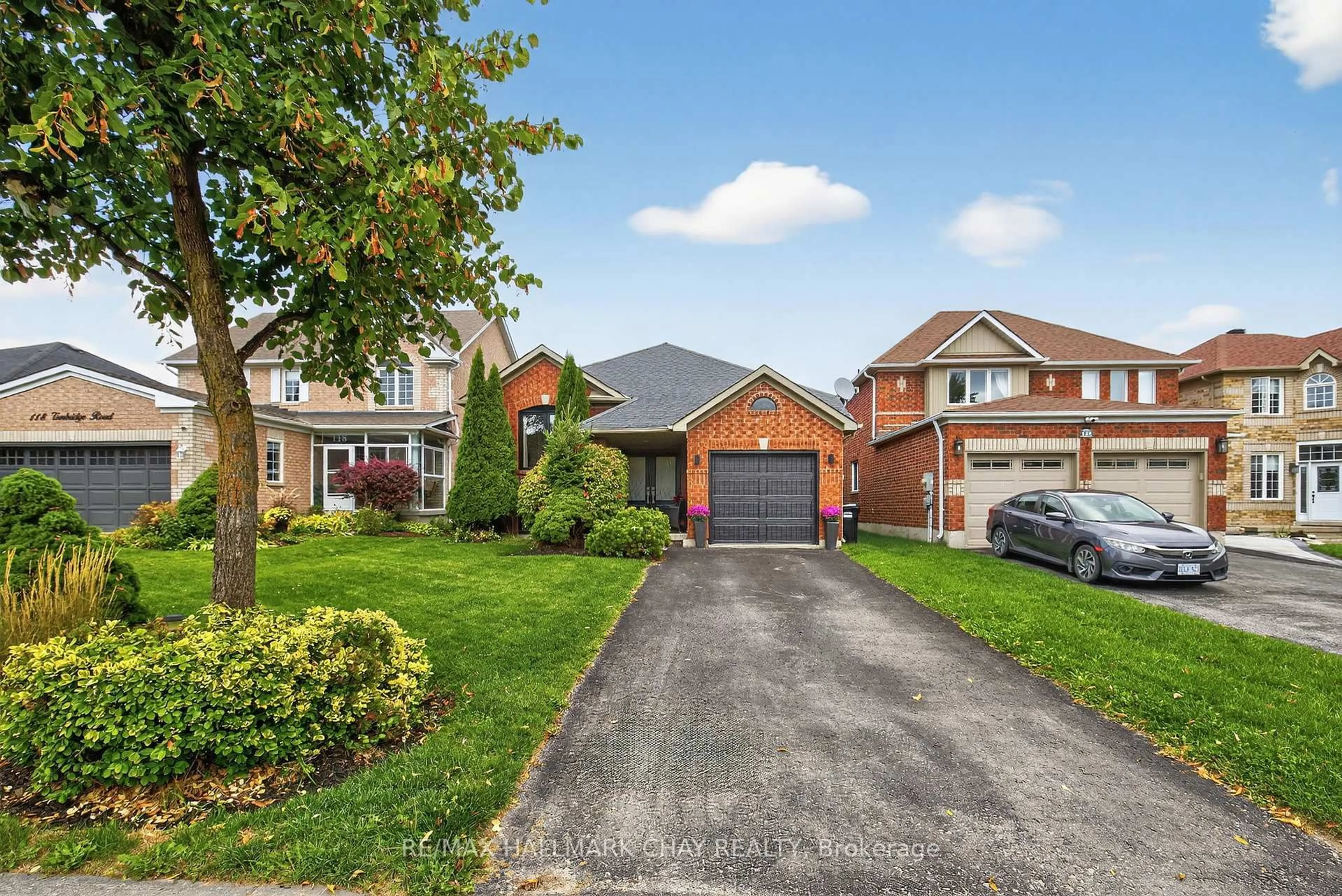 Home with brick exterior material, street for 120 Tunbridge Rd, Barrie Ontario L4M 6T1