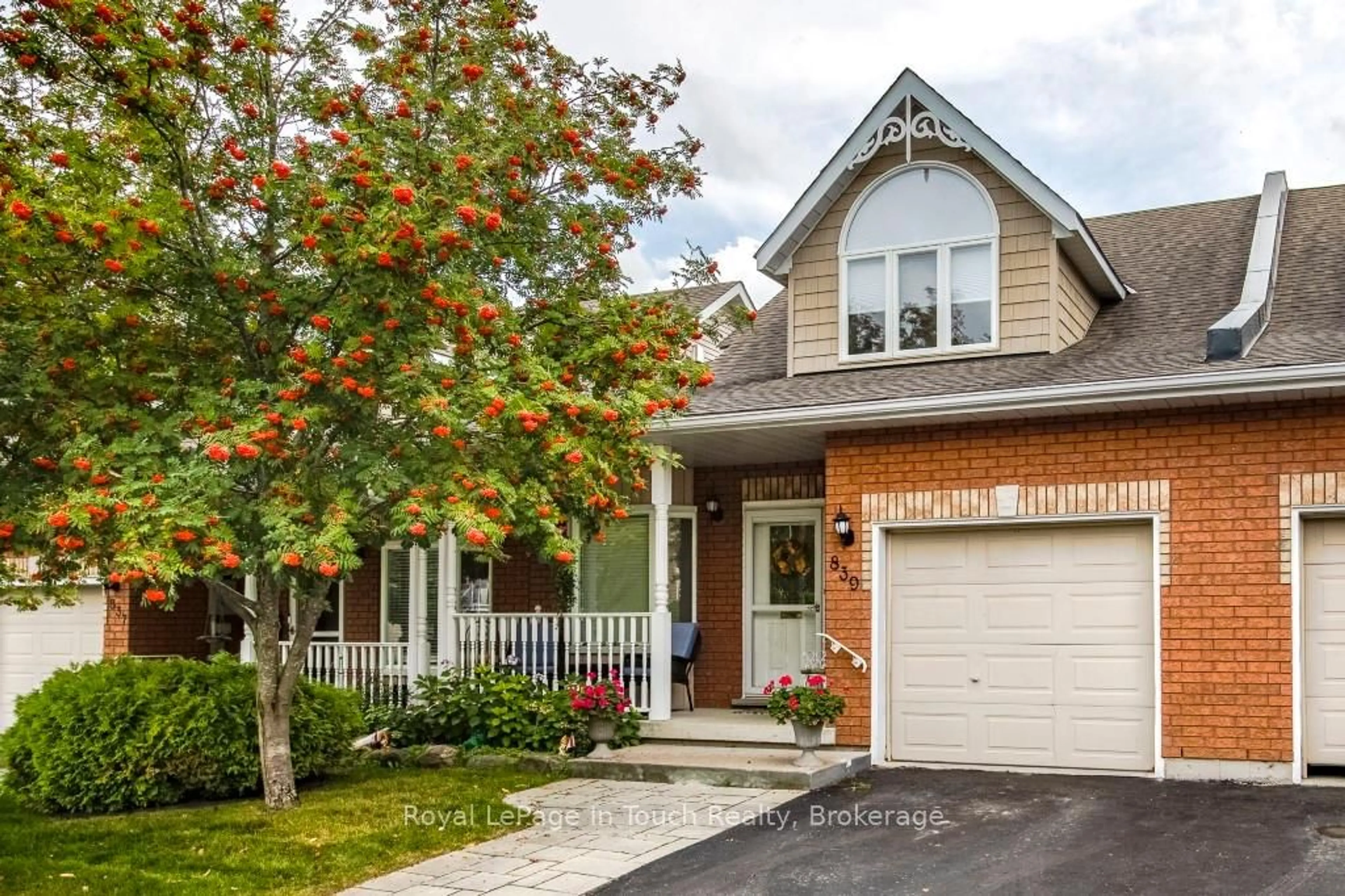Home with brick exterior material, street for 839 Sarah Blvd, Midland Ontario L4R 5M1