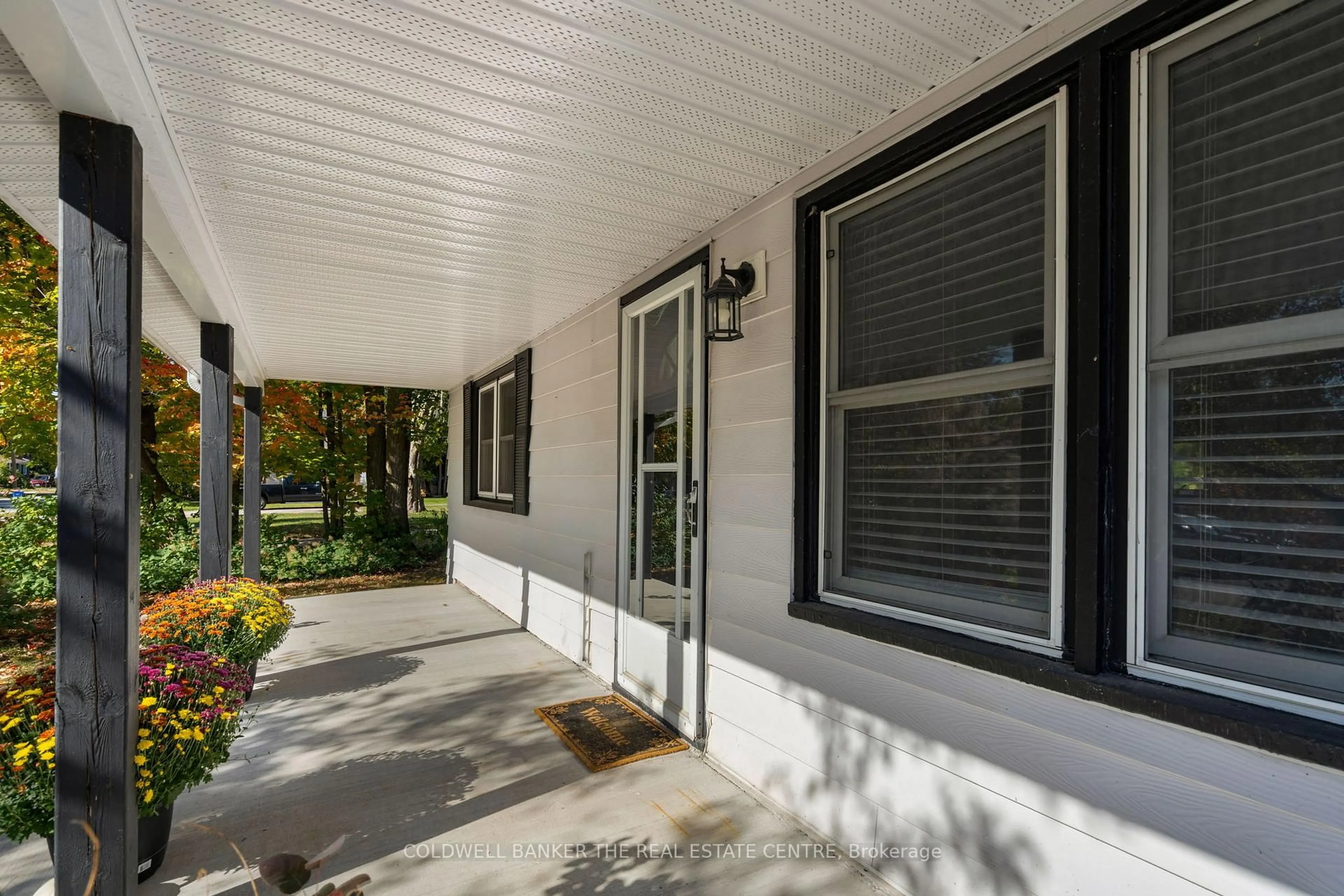 Unknown for 26 George St, Orillia Ontario L3V 2V3