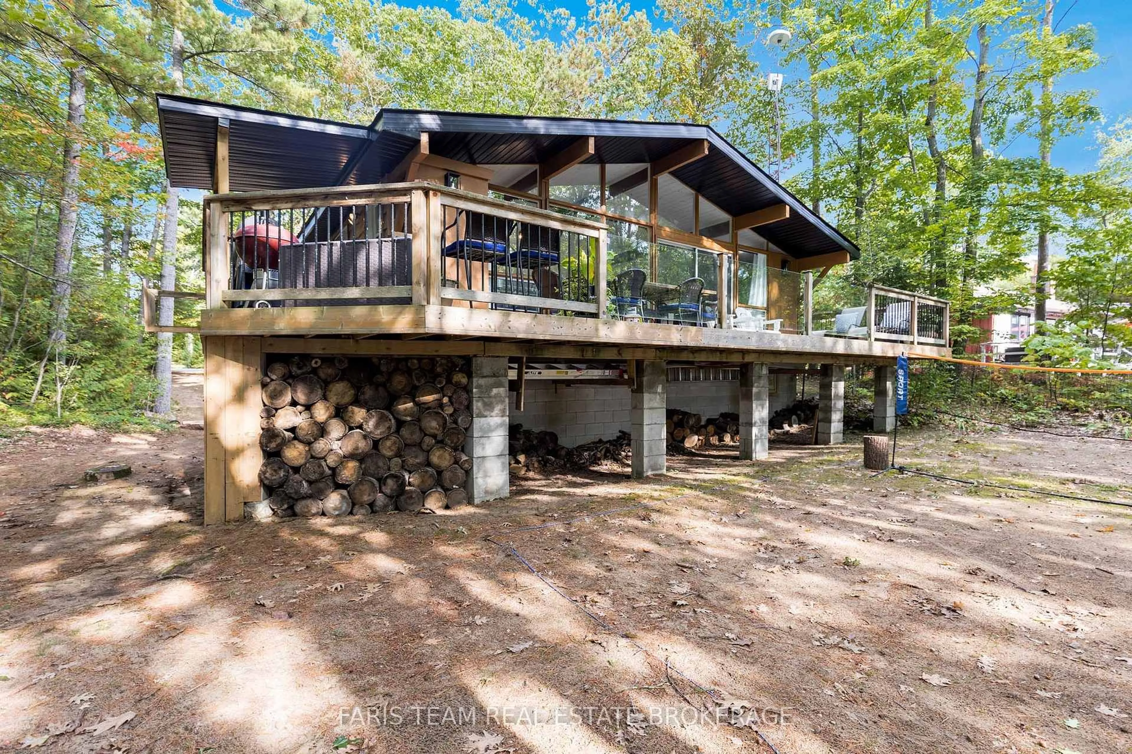 A pic from outside/outdoor area/front of a property/back of a property/a pic from drone, water/lake/river/ocean view for 1292 Tiny Beaches Rd, Tiny Ontario L9M 0H3