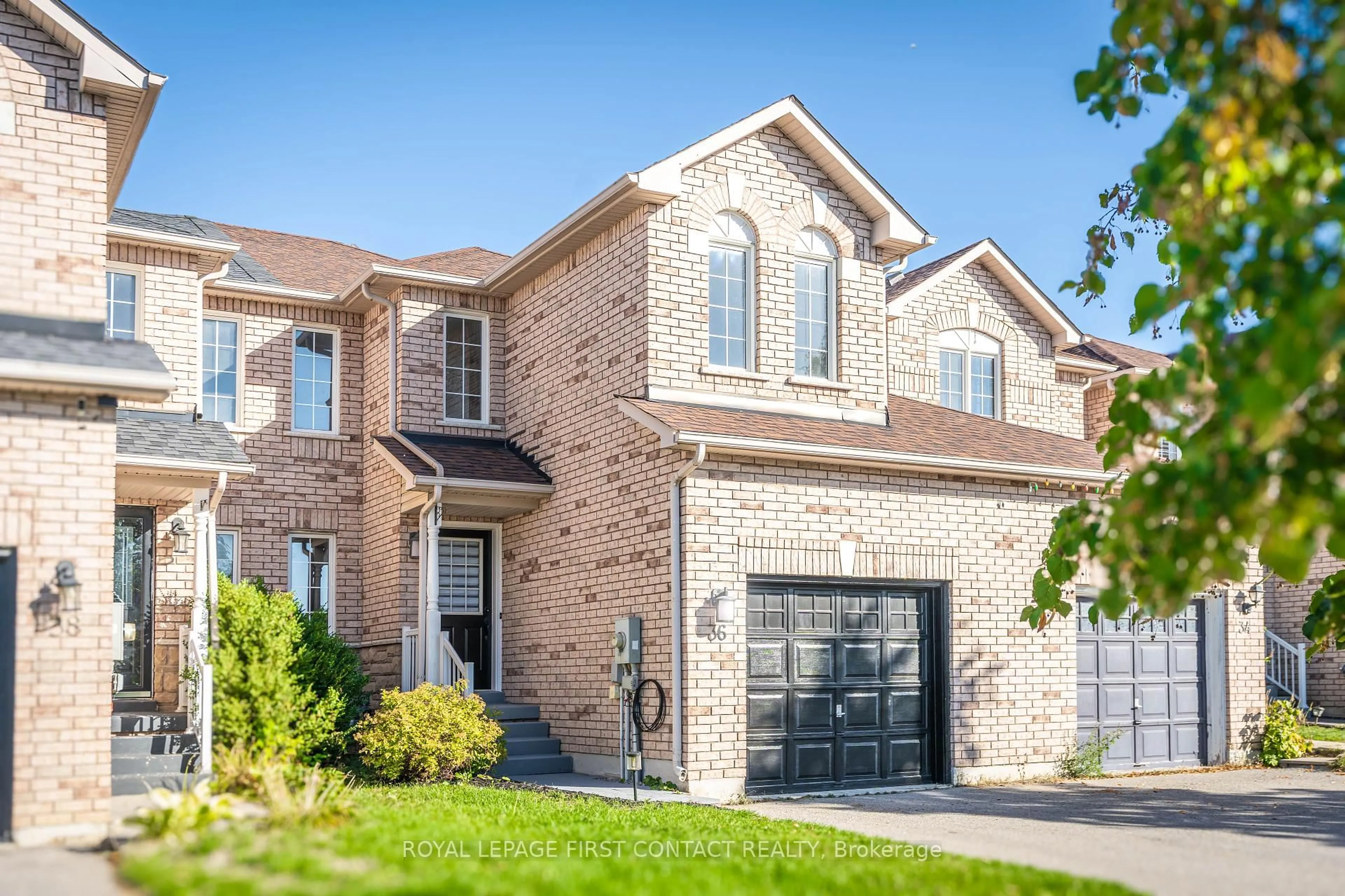 Home with brick exterior material, street for 36 Villers St, Barrie Ontario L4N 0X2
