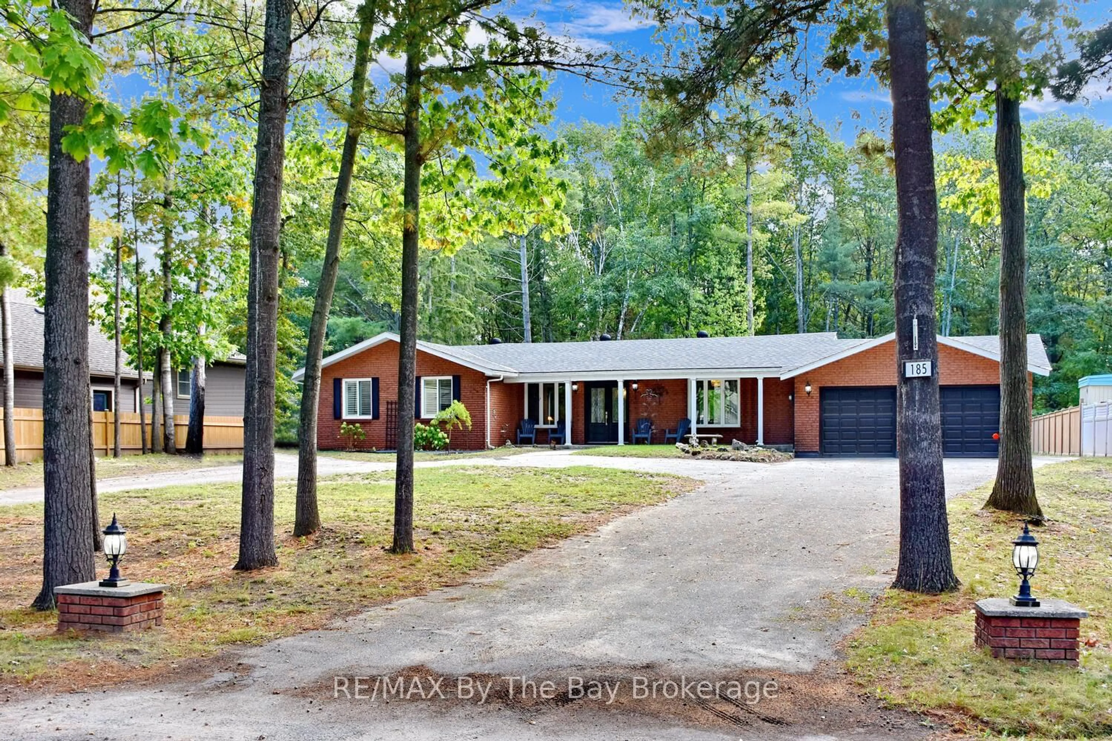 Unknown for 185 OXBOW PARK Dr, Wasaga Beach Ontario L9Z 2V7
