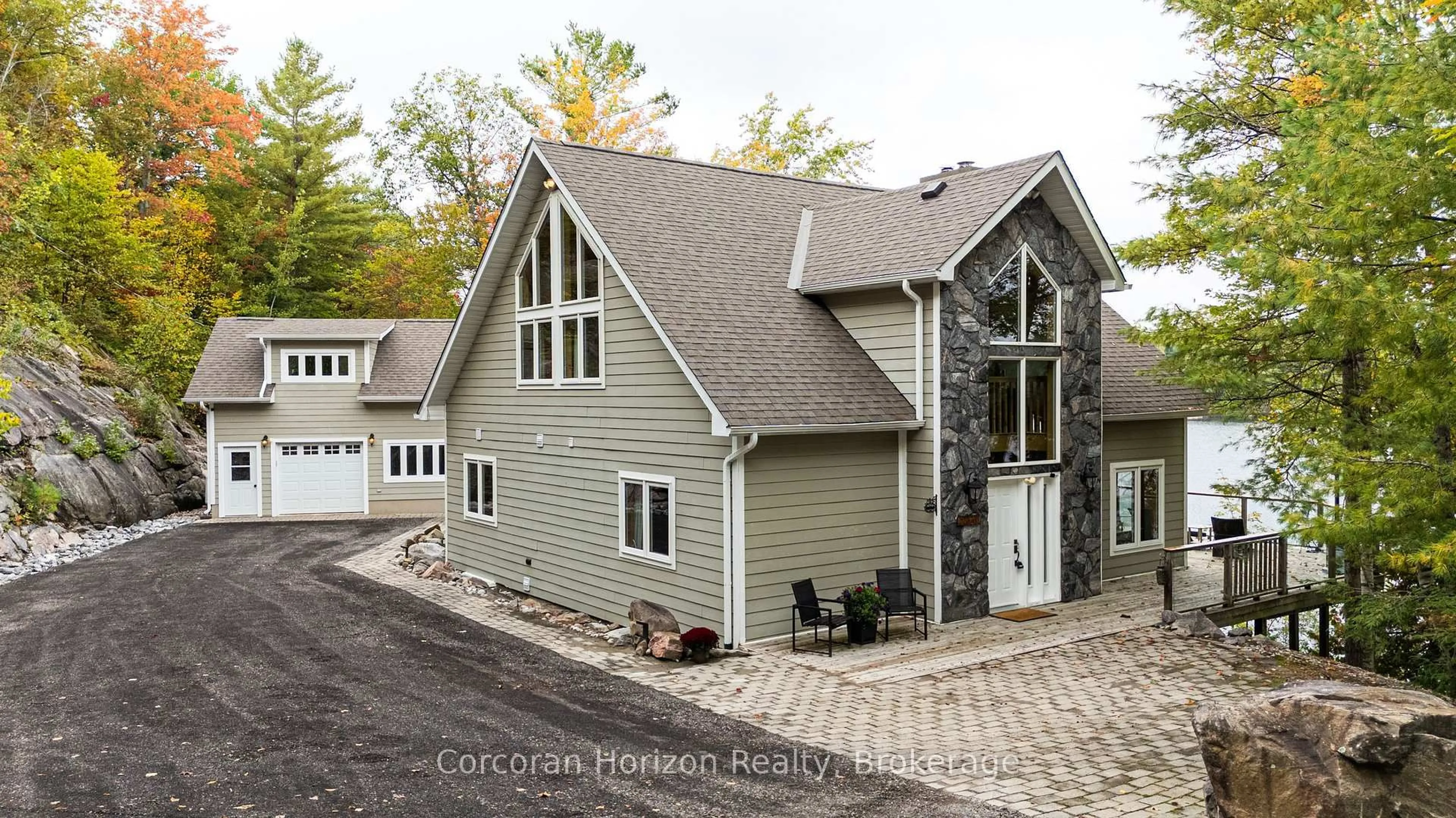 Home with vinyl exterior material, street for 1481 Emily Lane, Severn Ontario L0K 1E0