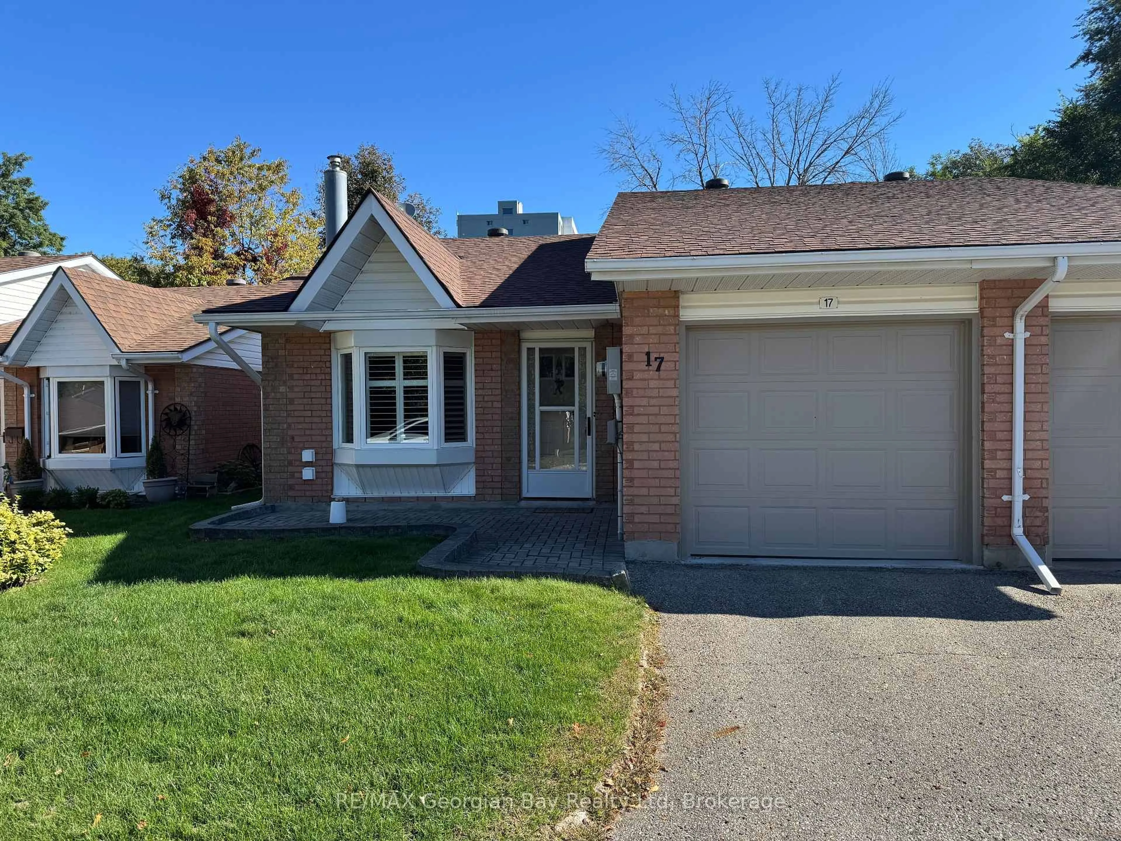 Home with brick exterior material, street for 696 King St #17, Midland Ontario L4R 5B5