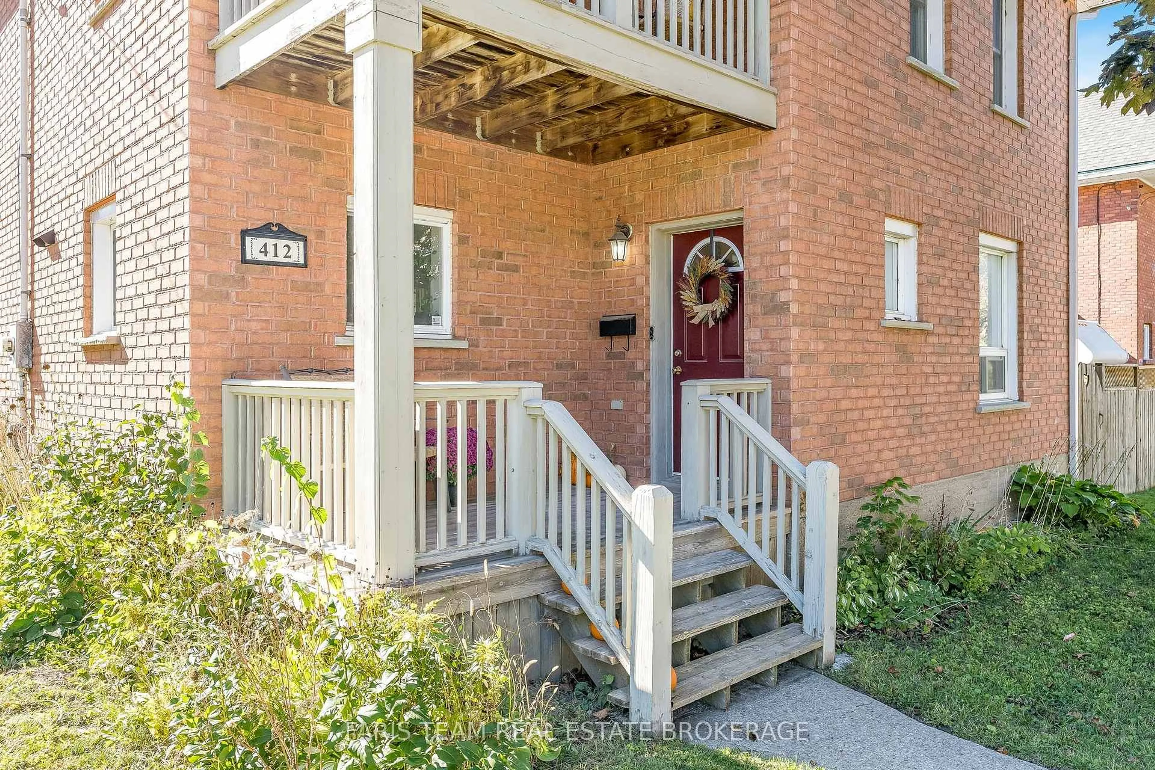 Unknown for 412 Manly St, Midland Ontario L4R 3E3
