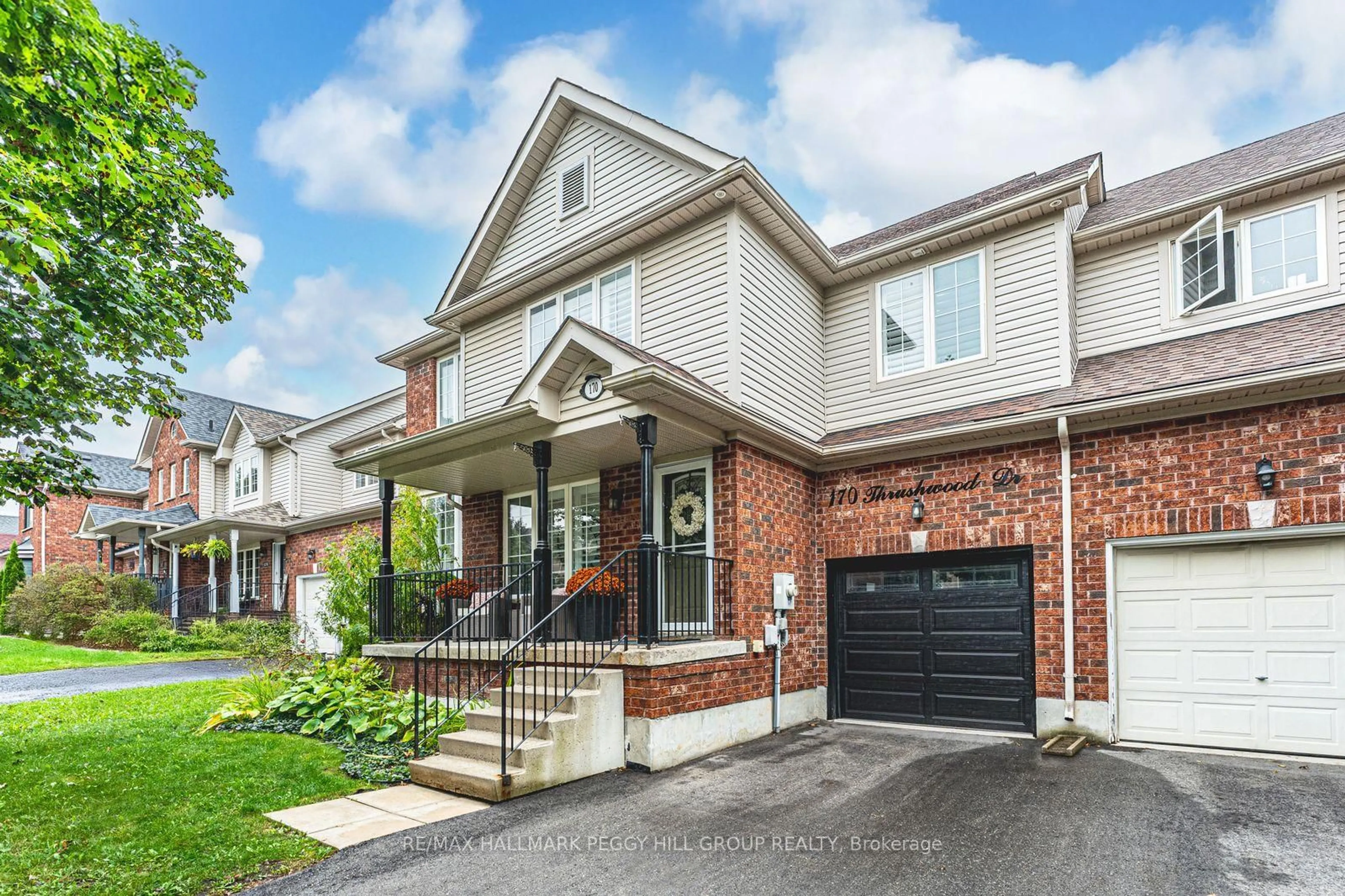 Home with brick exterior material, street for 170 Thrushwood Dr, Barrie Ontario L4N 0Z1