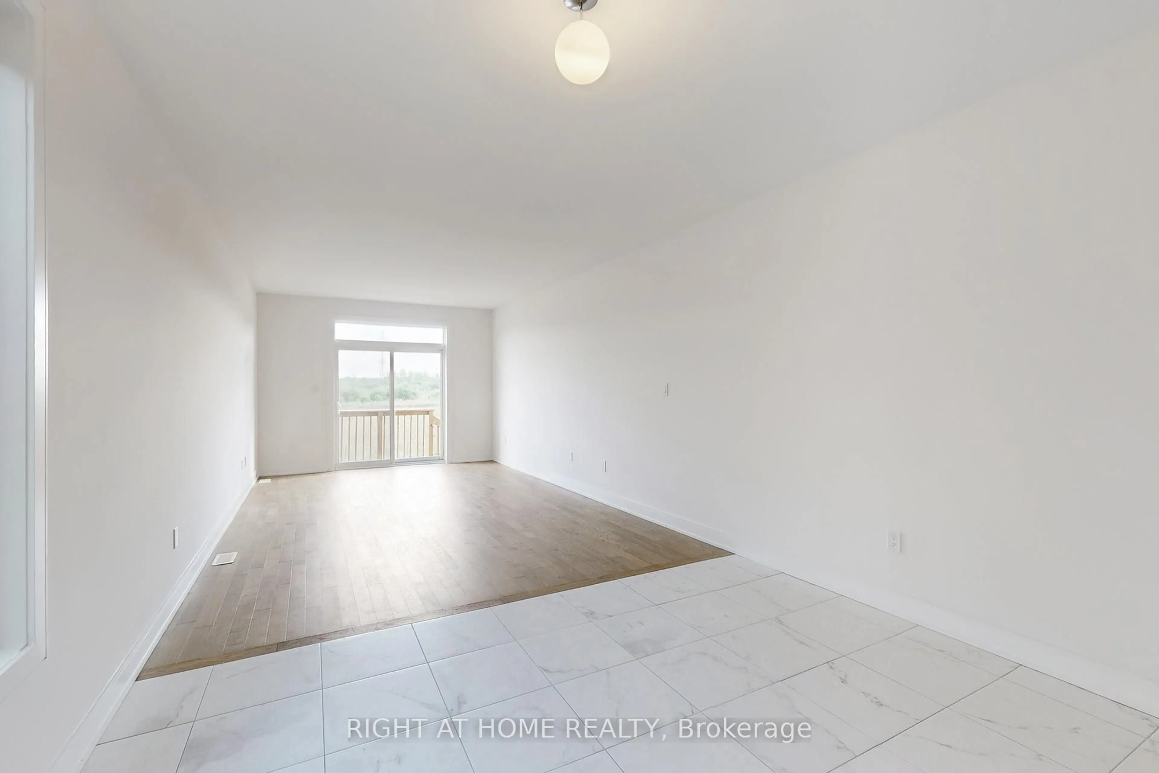 A pic of a room for 243 Duncan St, Clearview Ontario L0M 1S0