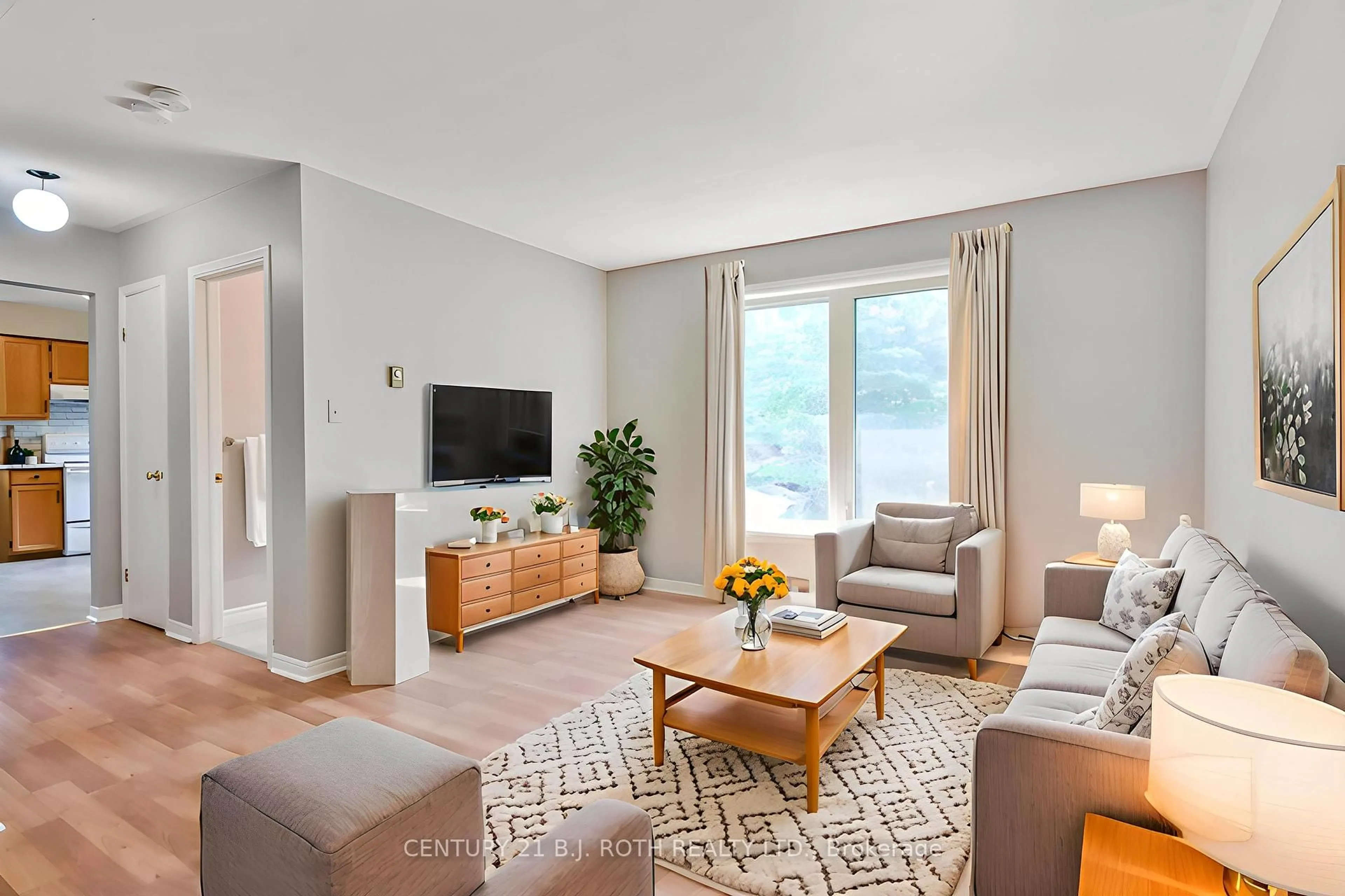 Living room with furniture, unknown for 19 South St, Orillia Ontario L3V 3T1