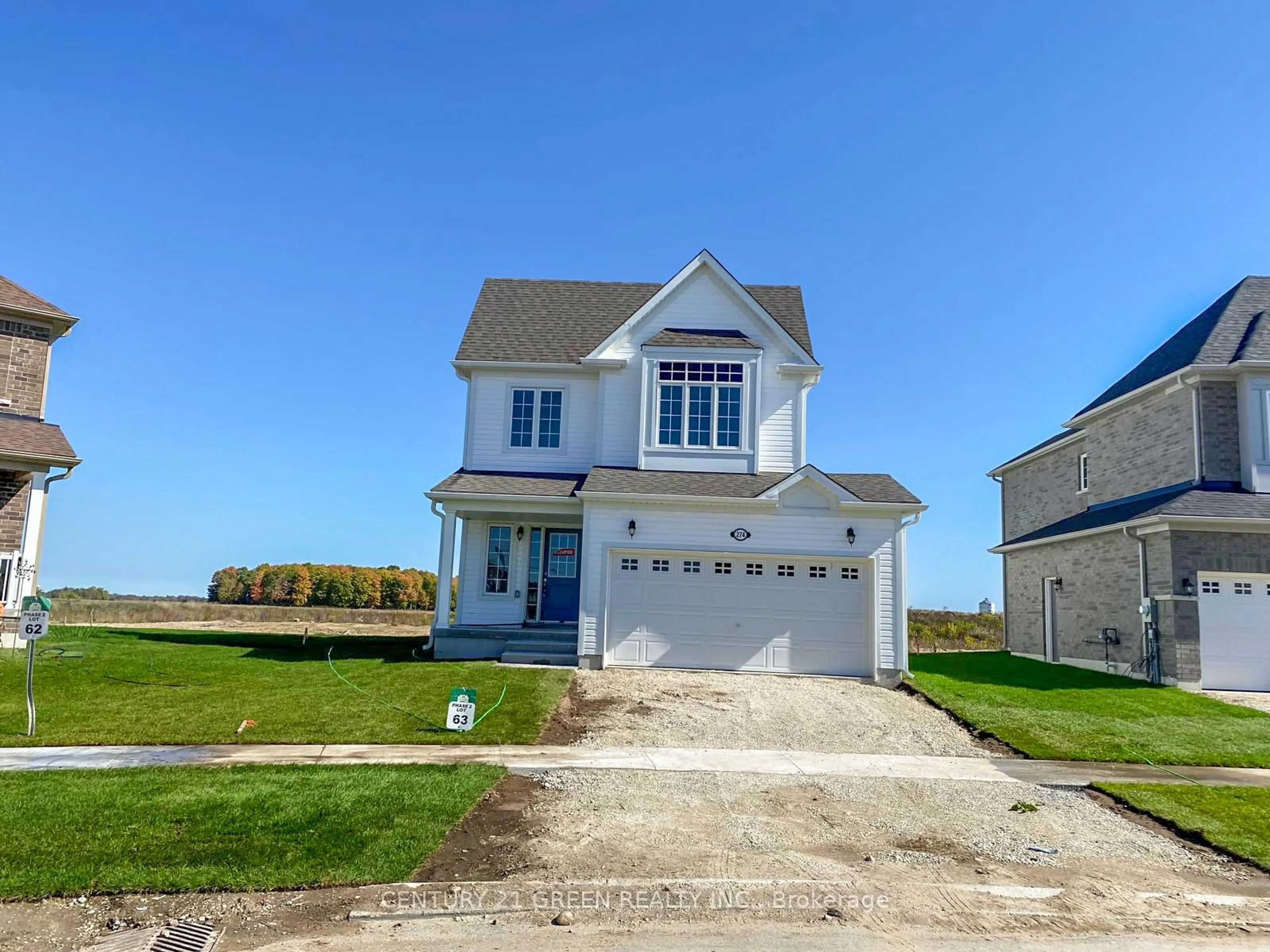 A pic from outside/outdoor area/front of a property/back of a property/a pic from drone, water/lake/river/ocean view for 274 Springfield Cres, Clearview Ontario L0M 1S0