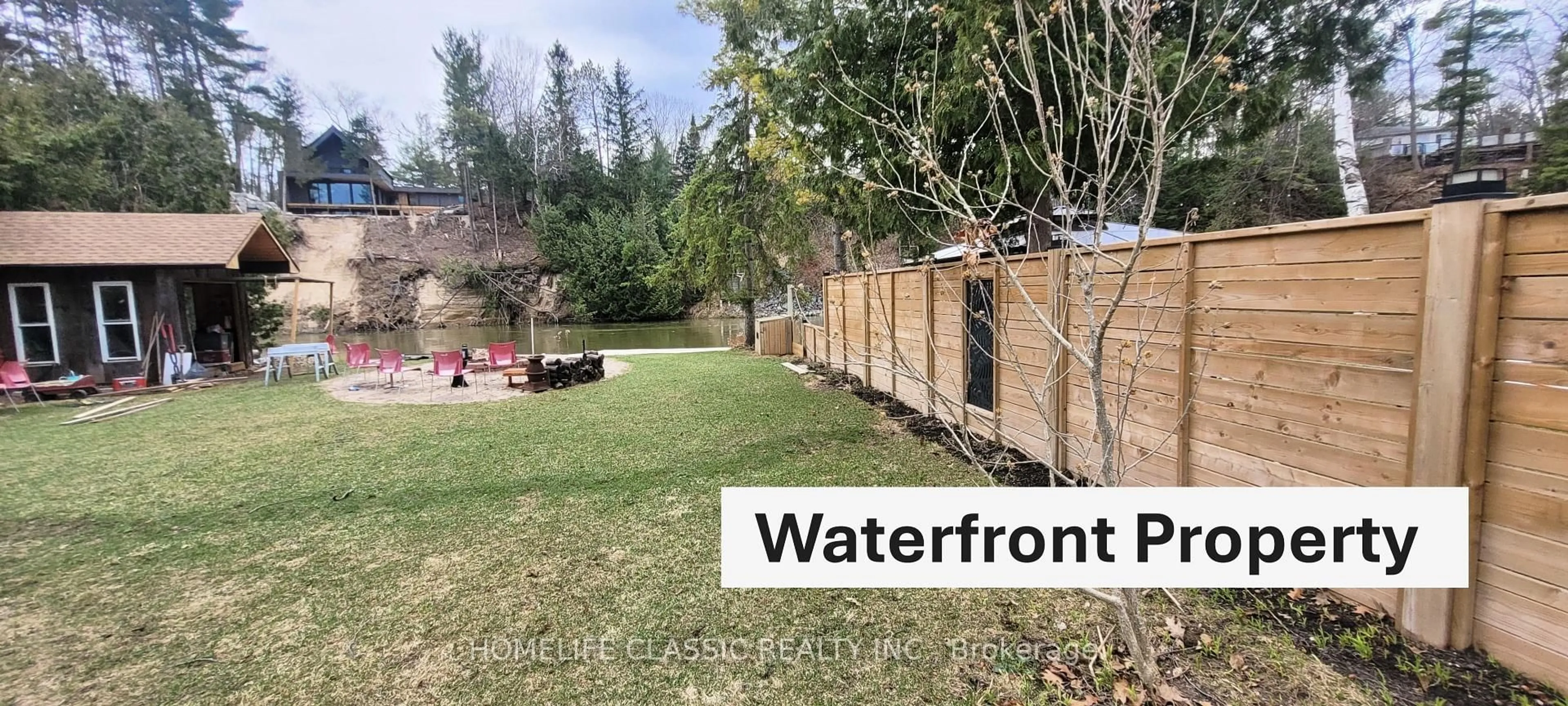 A pic from outside/outdoor area/front of a property/back of a property/a pic from drone, water/lake/river/ocean view for 800 Oxbow Park Dr, Wasaga Beach Ontario L9Z 2V1