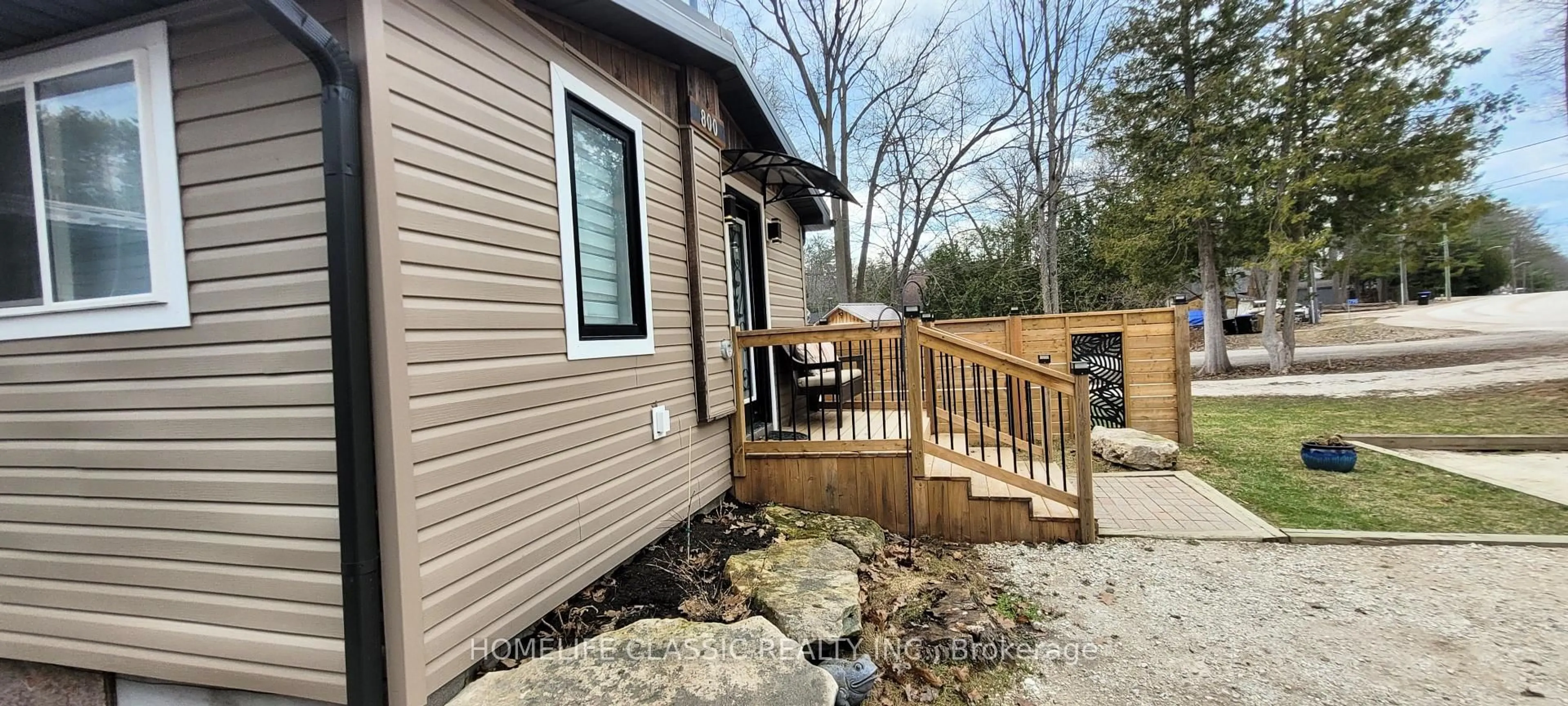 Unknown for 800 Oxbow Park Dr, Wasaga Beach Ontario L9Z 2V1
