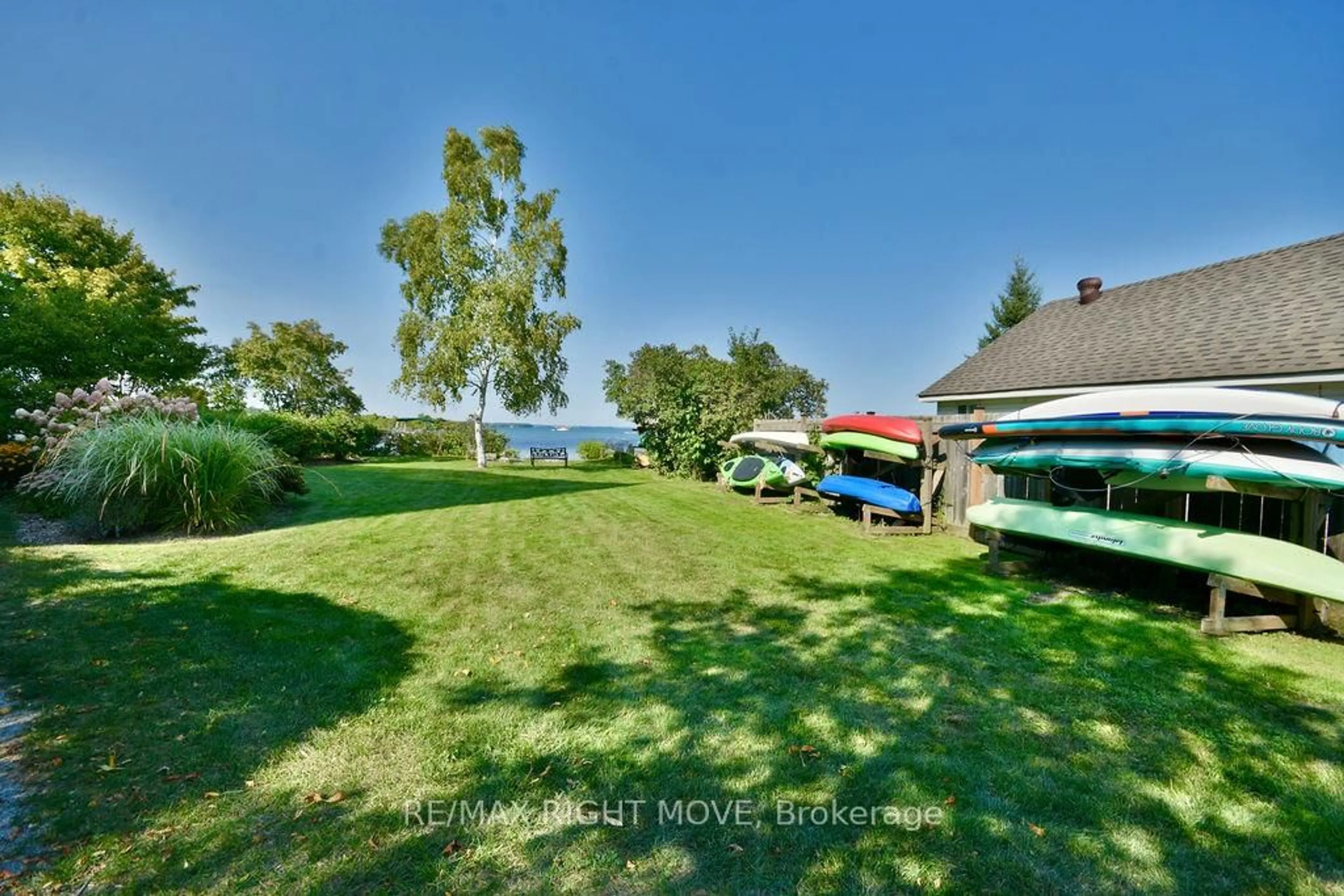A pic from outside/outdoor area/front of a property/back of a property/a pic from drone, water/lake/river/ocean view for 140 Cedar Island Rd #410, Orillia Ontario L3V 1T1