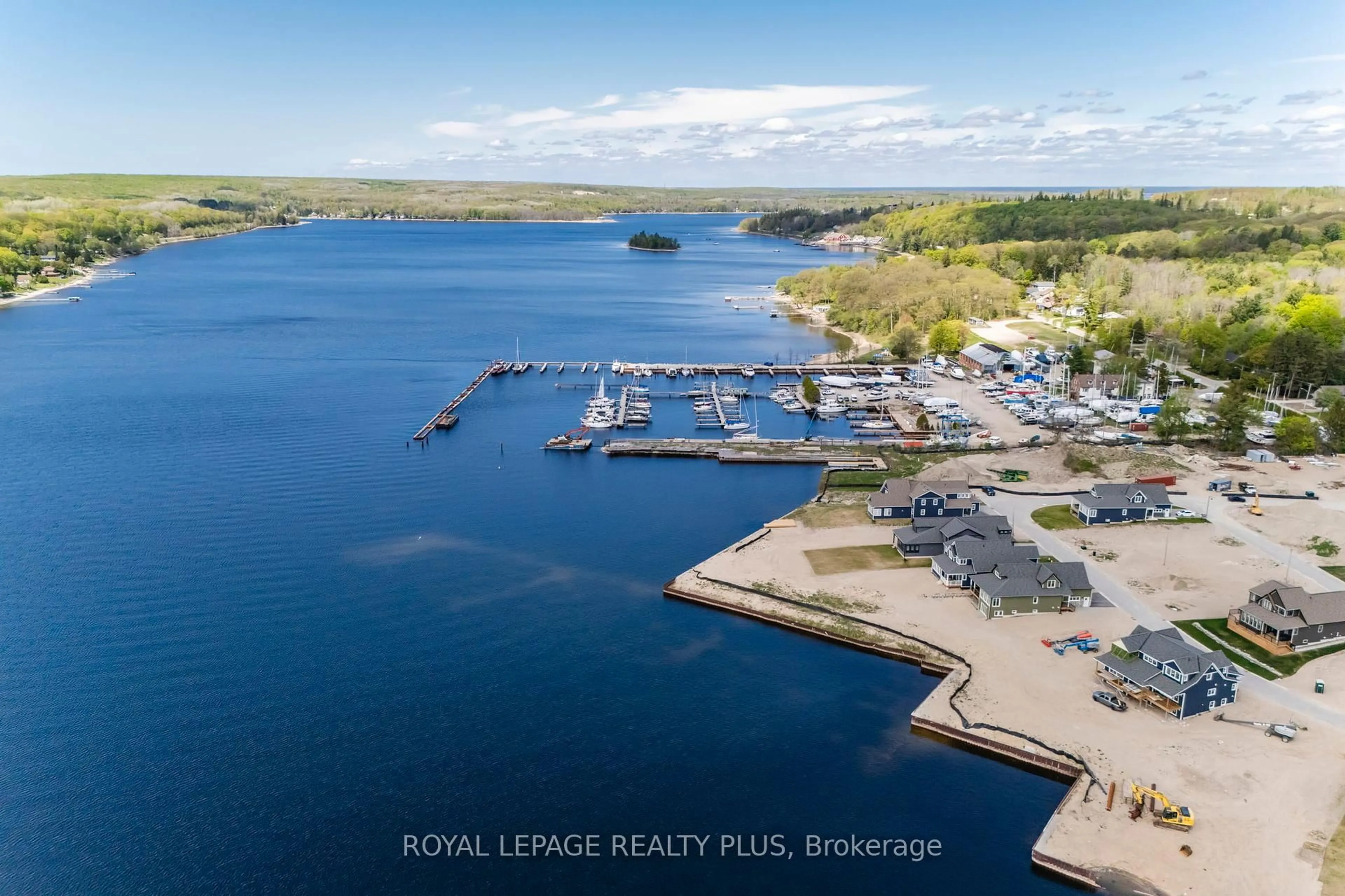 A pic from outside/outdoor area/front of a property/back of a property/a pic from drone, water/lake/river/ocean view for 17 Quarry Rd, Penetanguishene Ontario L9M 0W6
