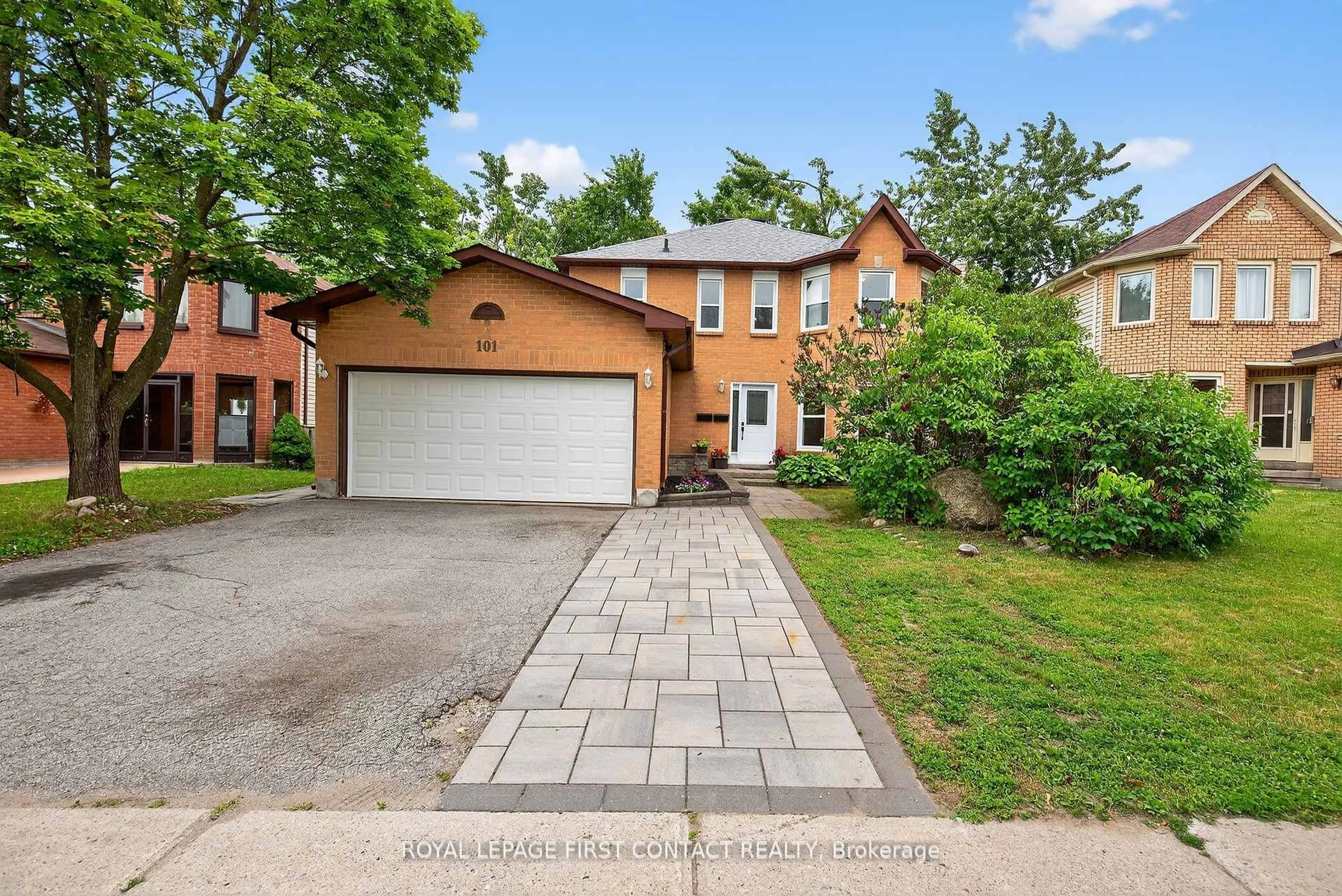 Home with brick exterior material, street for 101 Browning Tr, Barrie Ontario L4N 6J4